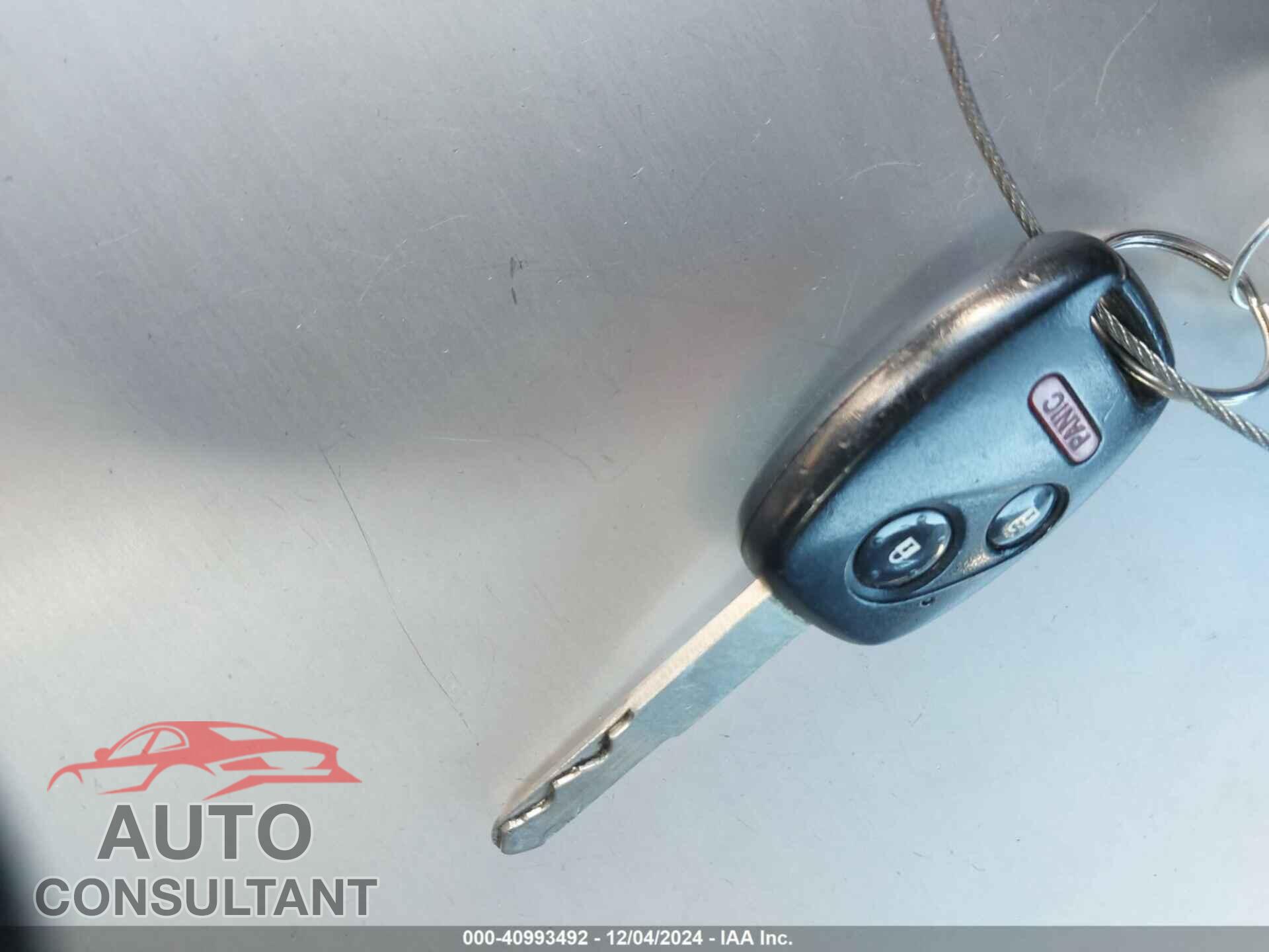 HONDA INSIGHT 2010 - JHMZE2H70AS043375