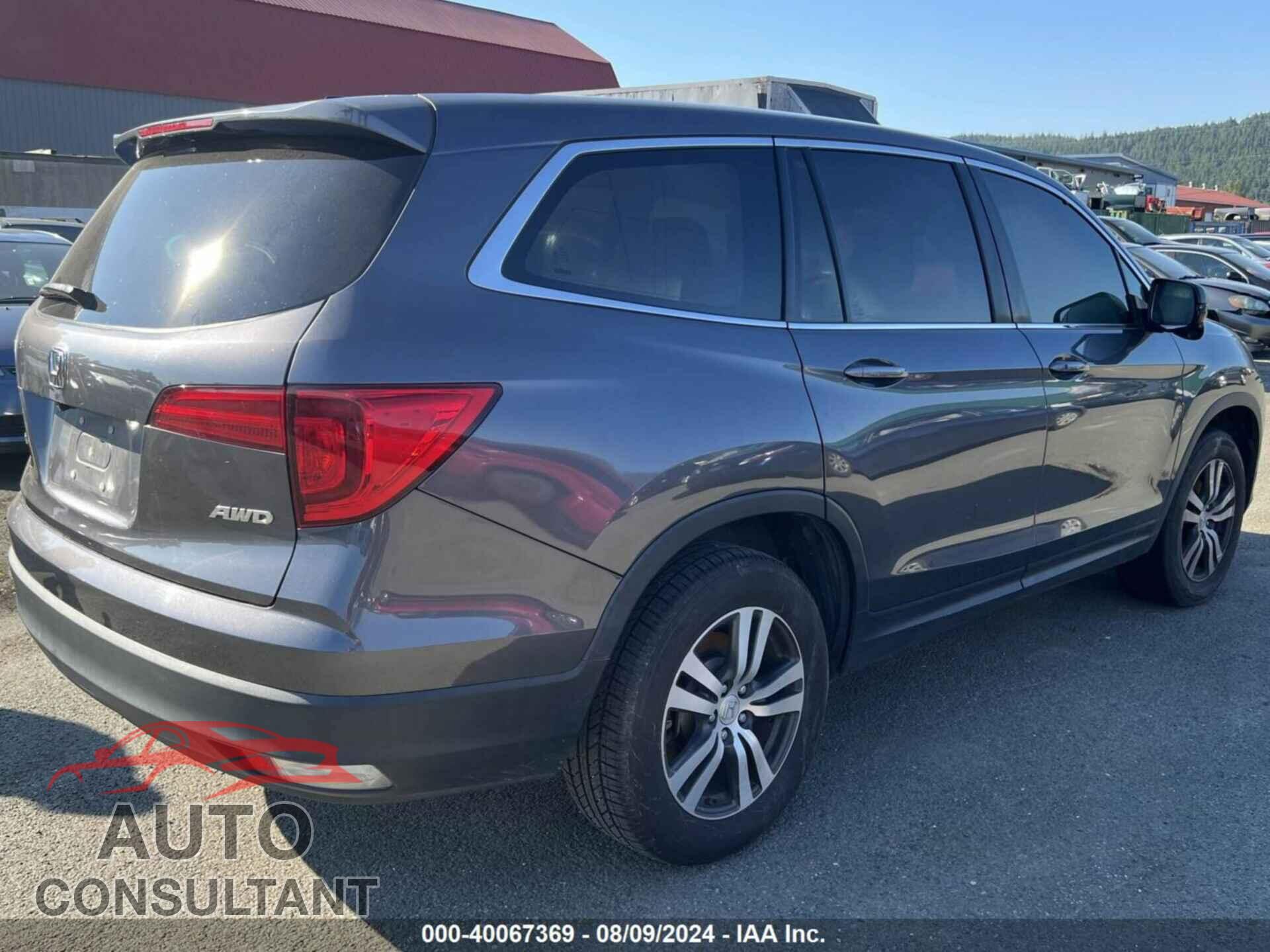 HONDA PILOT 2017 - 5FNYF6H67HB103152