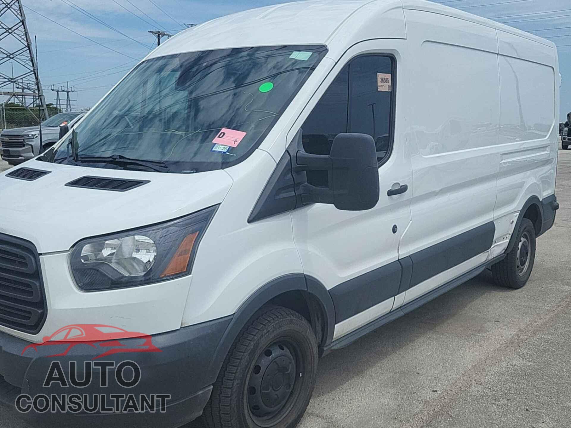 FORD TRANSIT 2018 - 1FTYR2CM6JKA17233