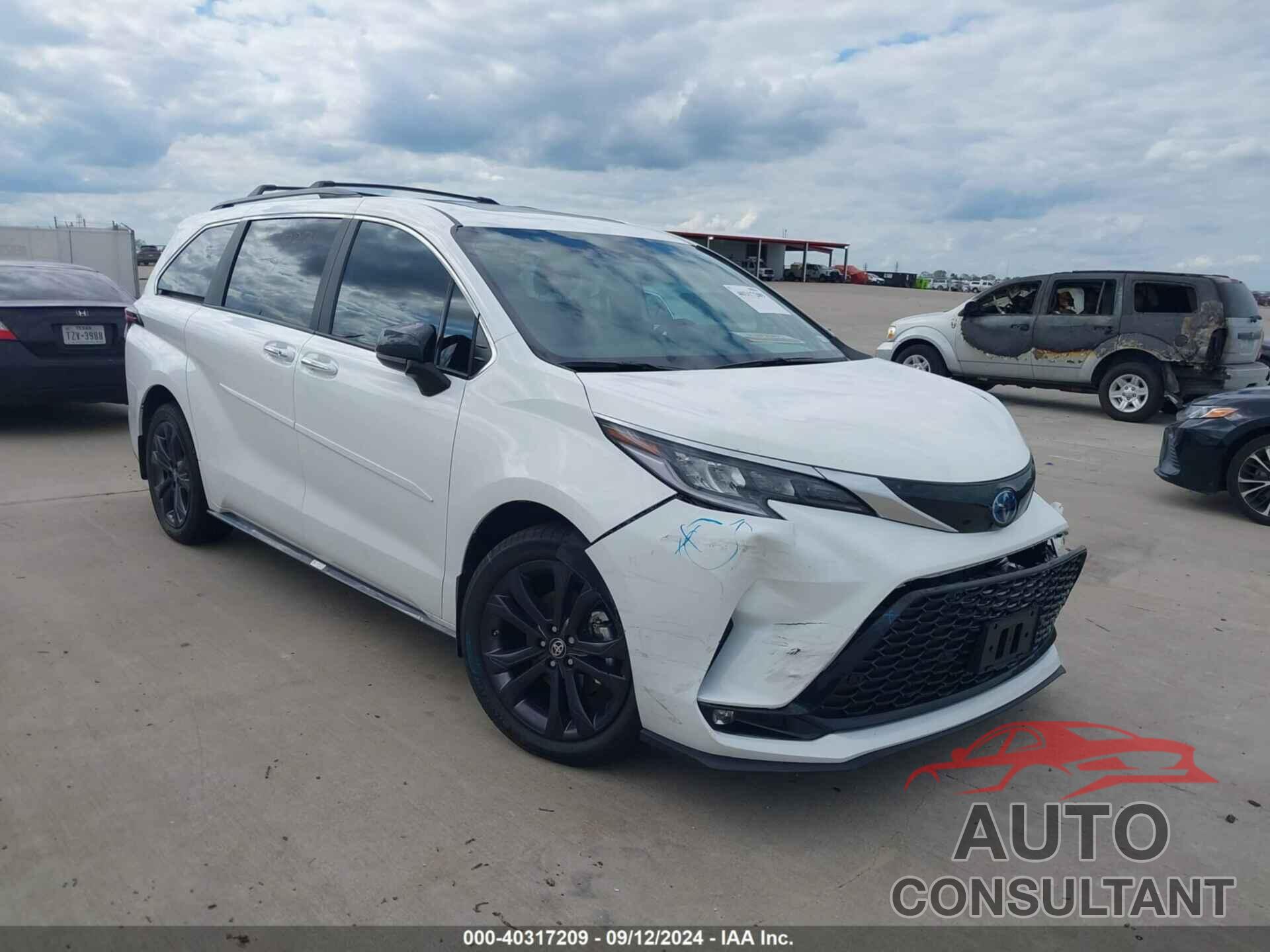 TOYOTA SIENNA 2024 - 5TDXRKEC0RS212460