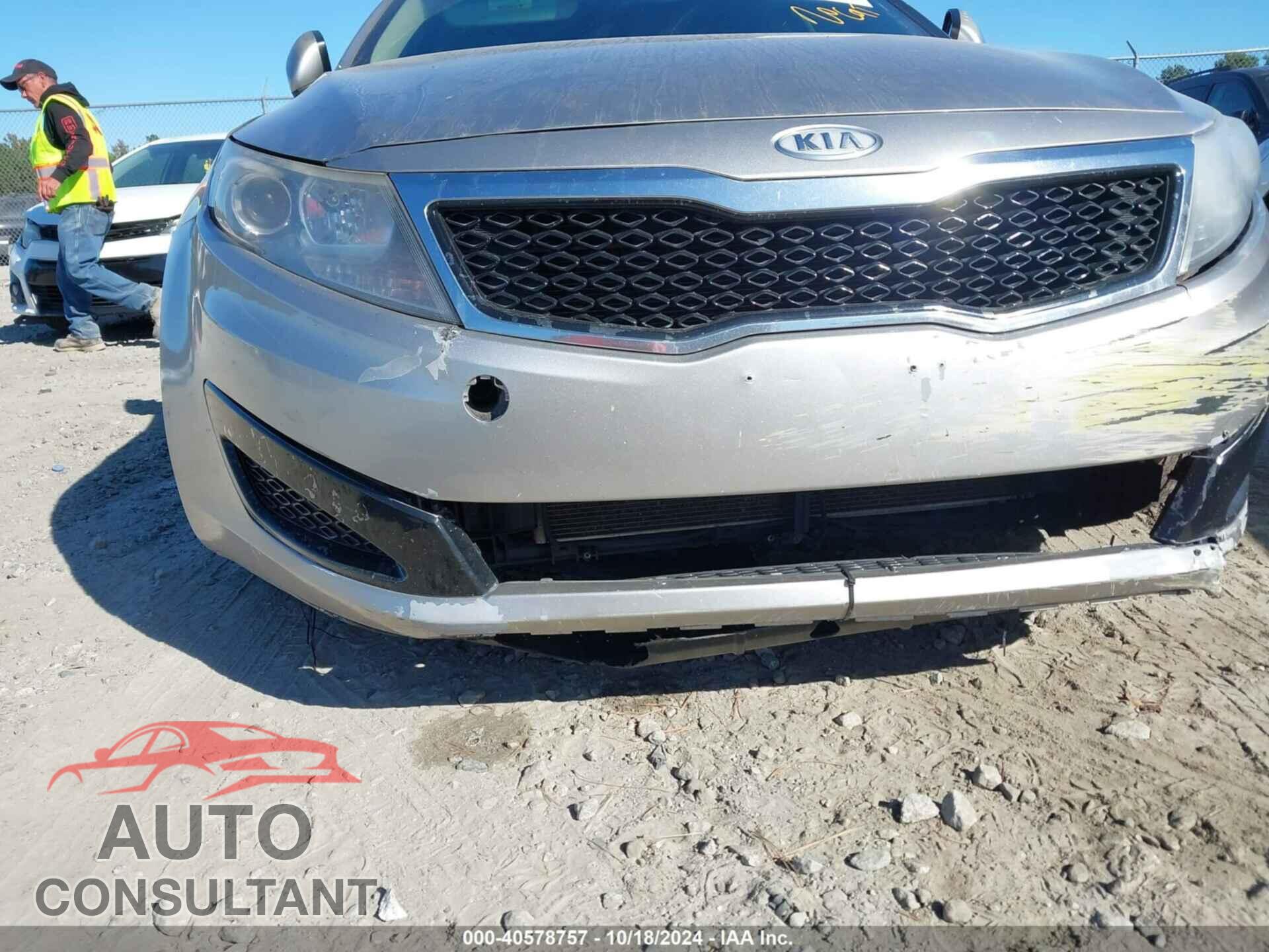 KIA OPTIMA 2011 - KNAGM4A78B5103126