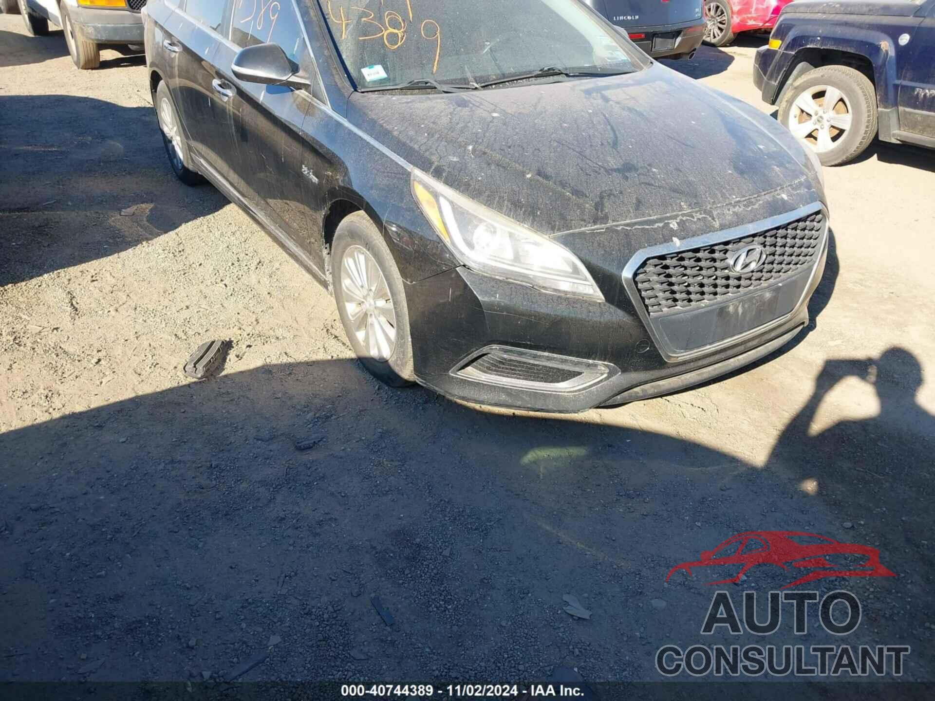 HYUNDAI SONATA HYBRID 2016 - KMHE24L18GA025983