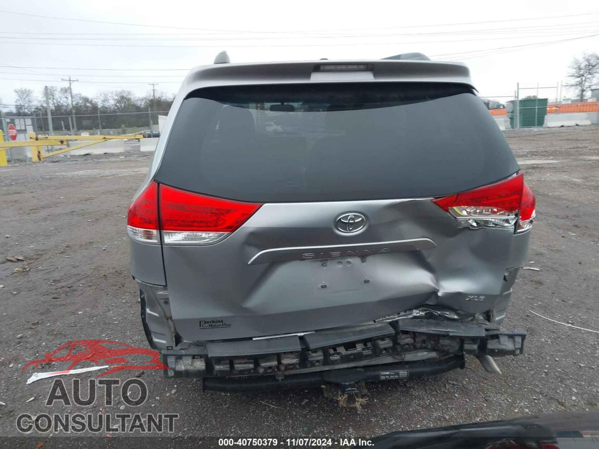 TOYOTA SIENNA 2012 - 5TDYK3DC3CS259618
