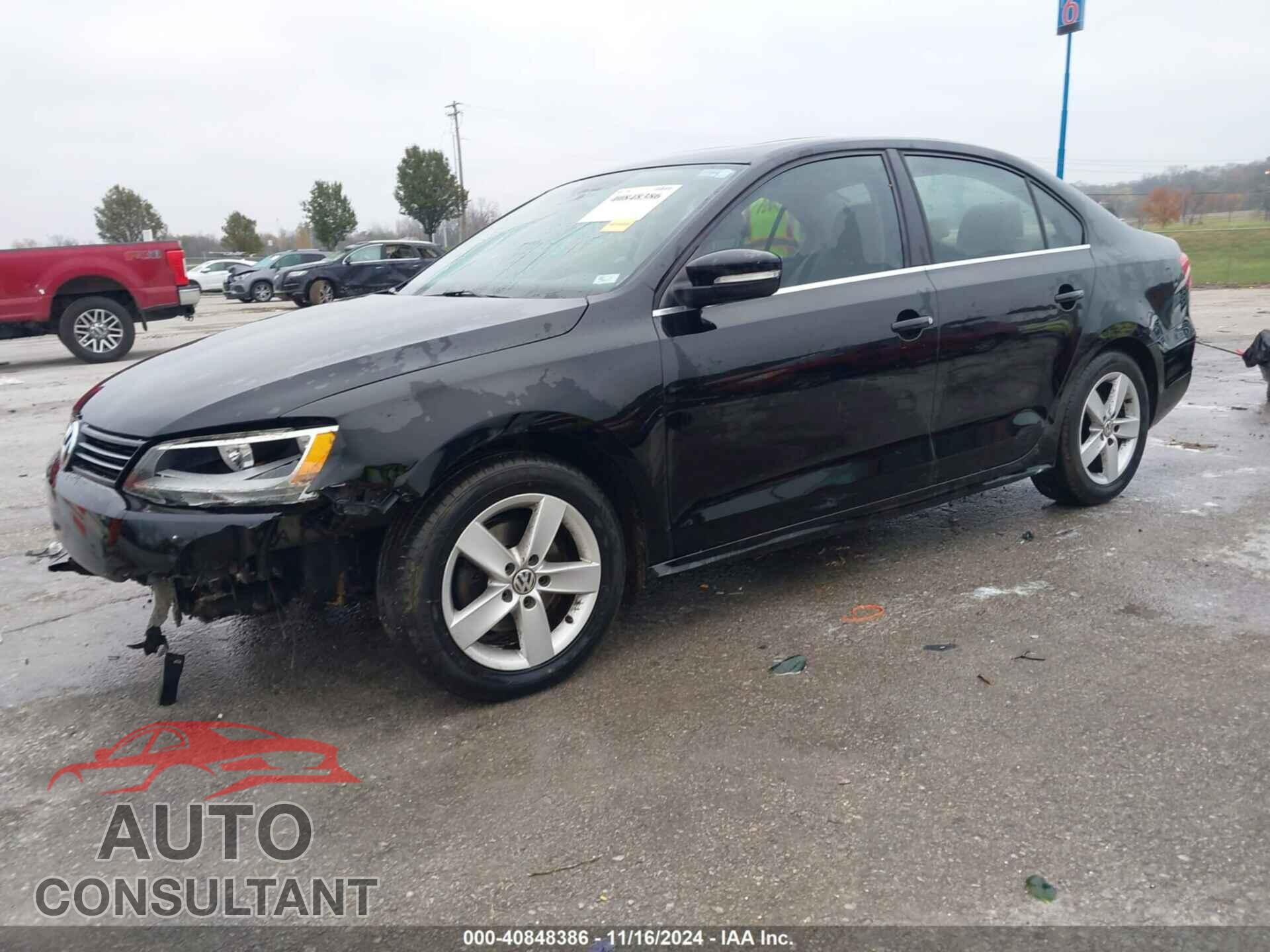 VOLKSWAGEN JETTA 2014 - 3VWLL7AJ5EM387604