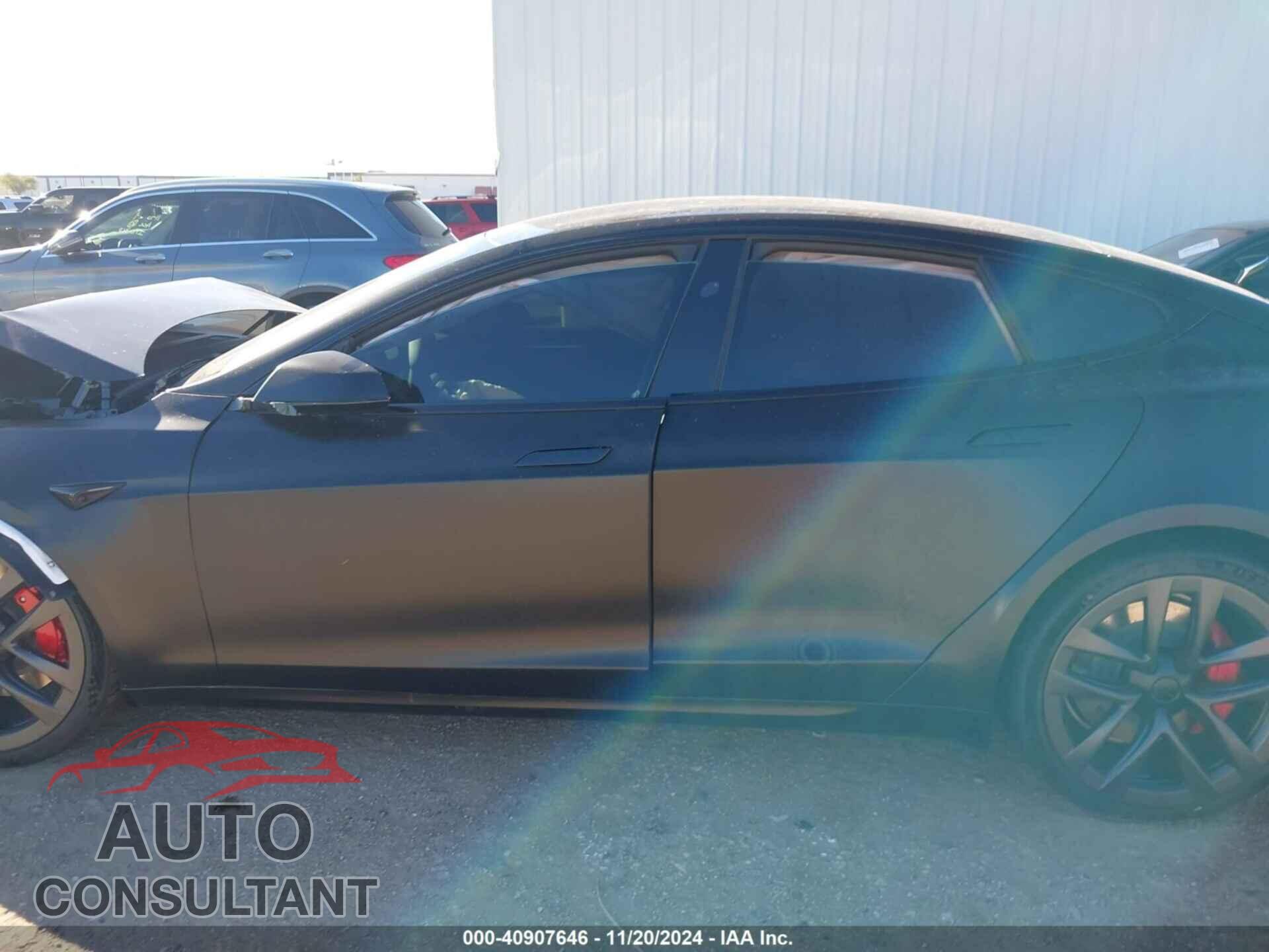 TESLA MODEL S 2024 - 5YJSA1E69RF544911