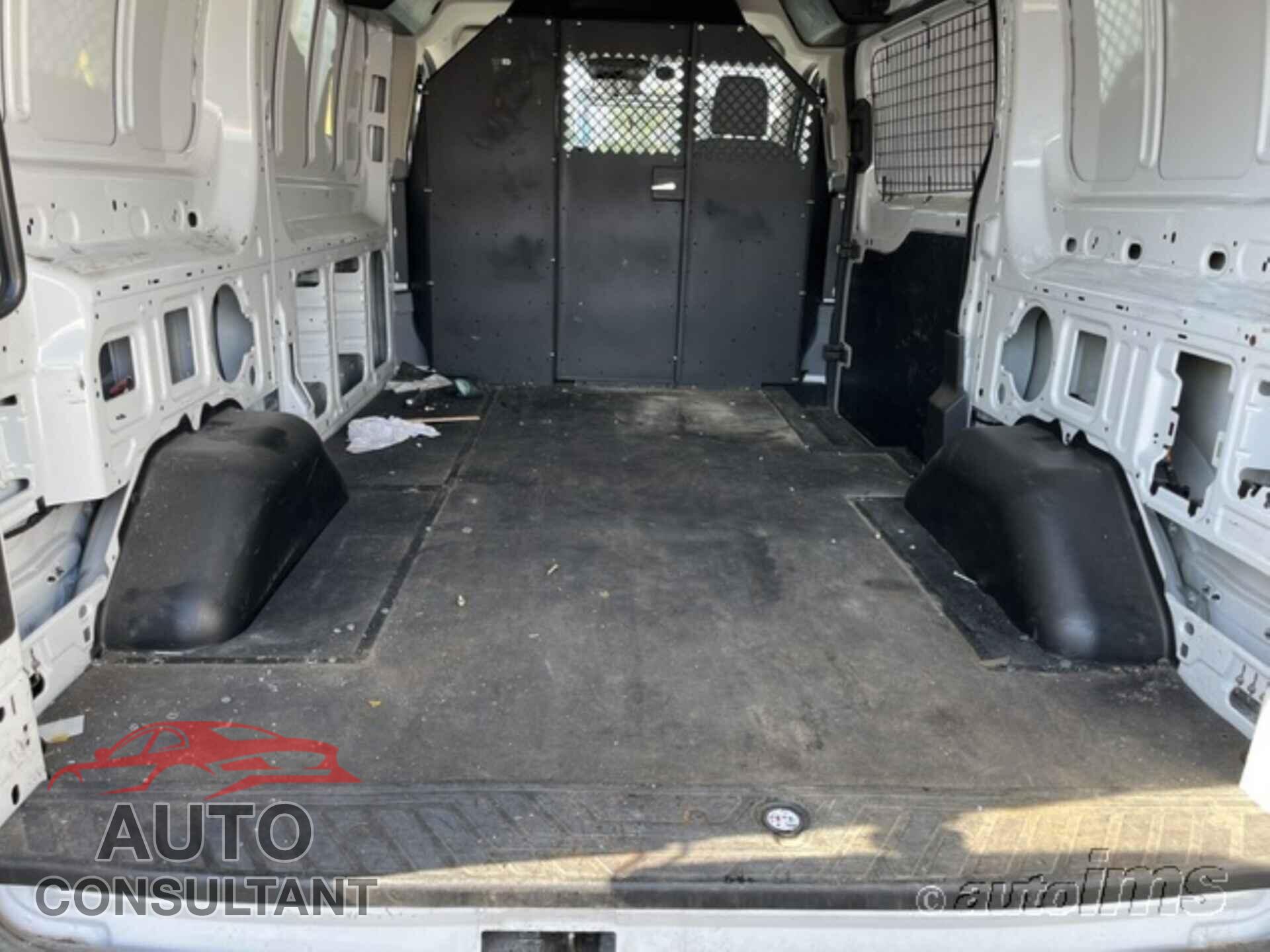 FORD TRANSIT 2019 - 1FTYR1YG4KKB26501