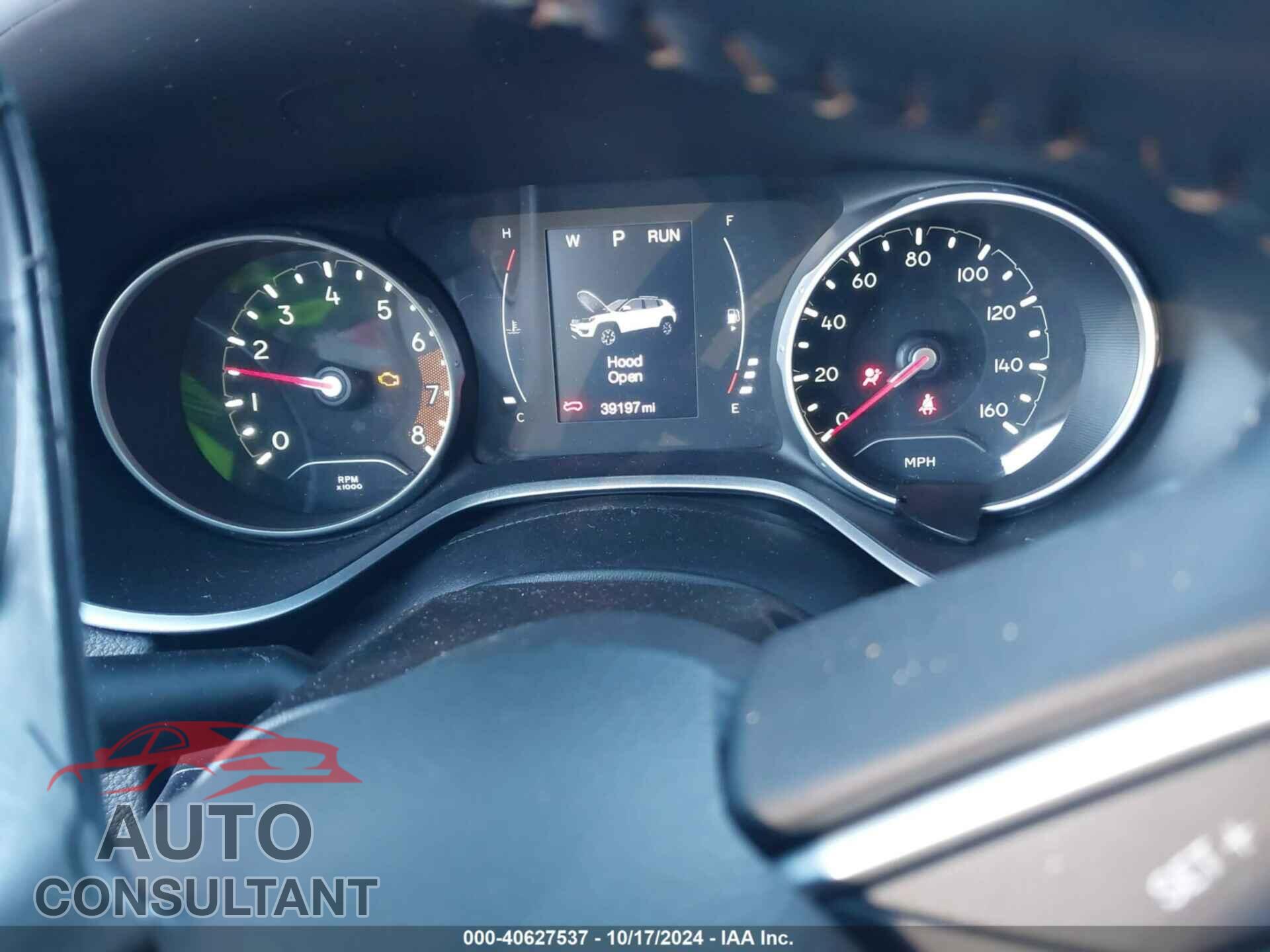 JEEP COMPASS 2018 - 3C4NJDBBXJT108008