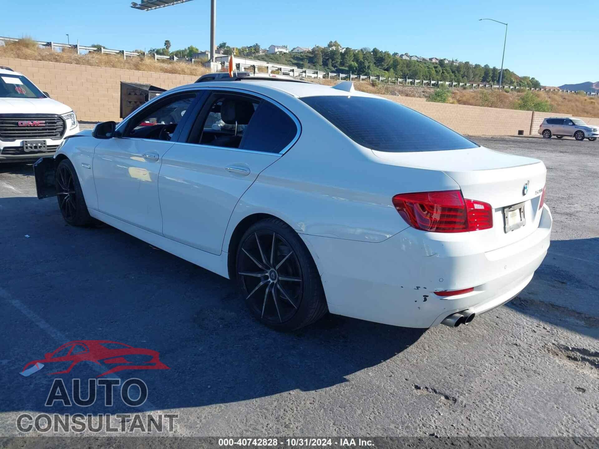 BMW 528I 2016 - WBA5A5C57GG347556