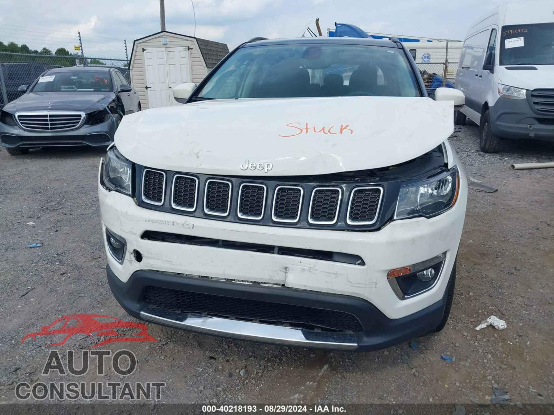 JEEP COMPASS 2019 - 3C4NJDCB5KT689031