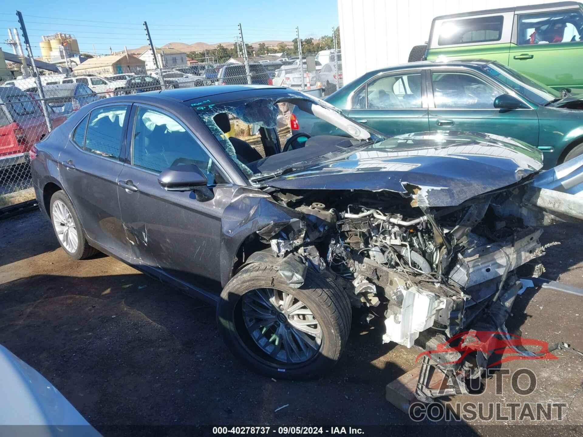 TOYOTA CAMRY 2018 - 4T1BZ1HK3JU006679