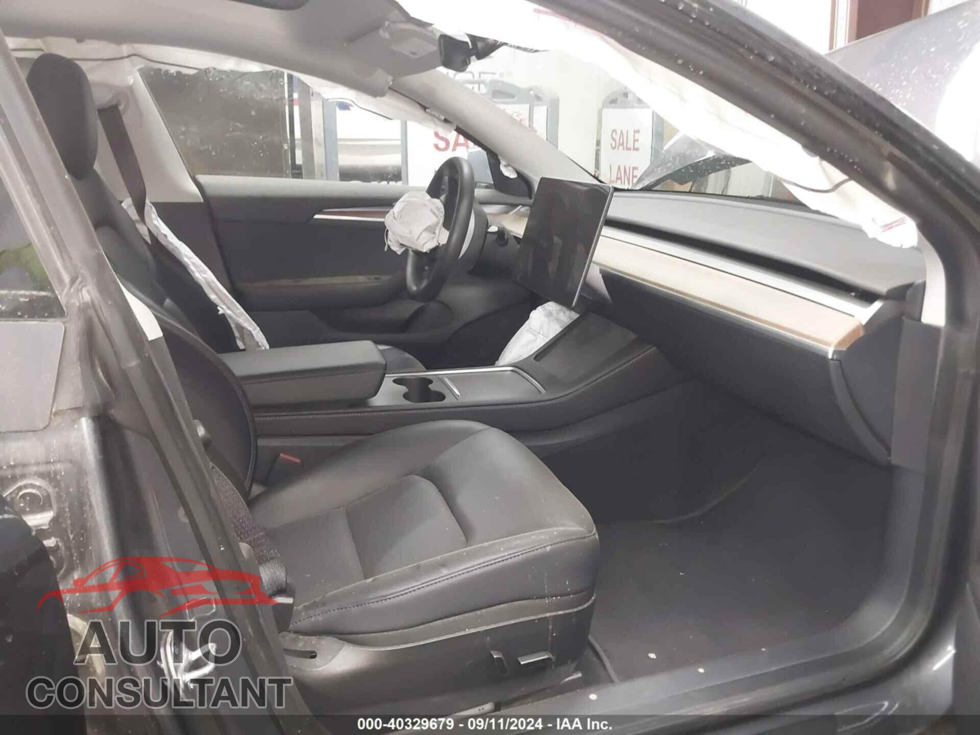 TESLA MODEL 3 2023 - 5YJ3E1EAXPF669538