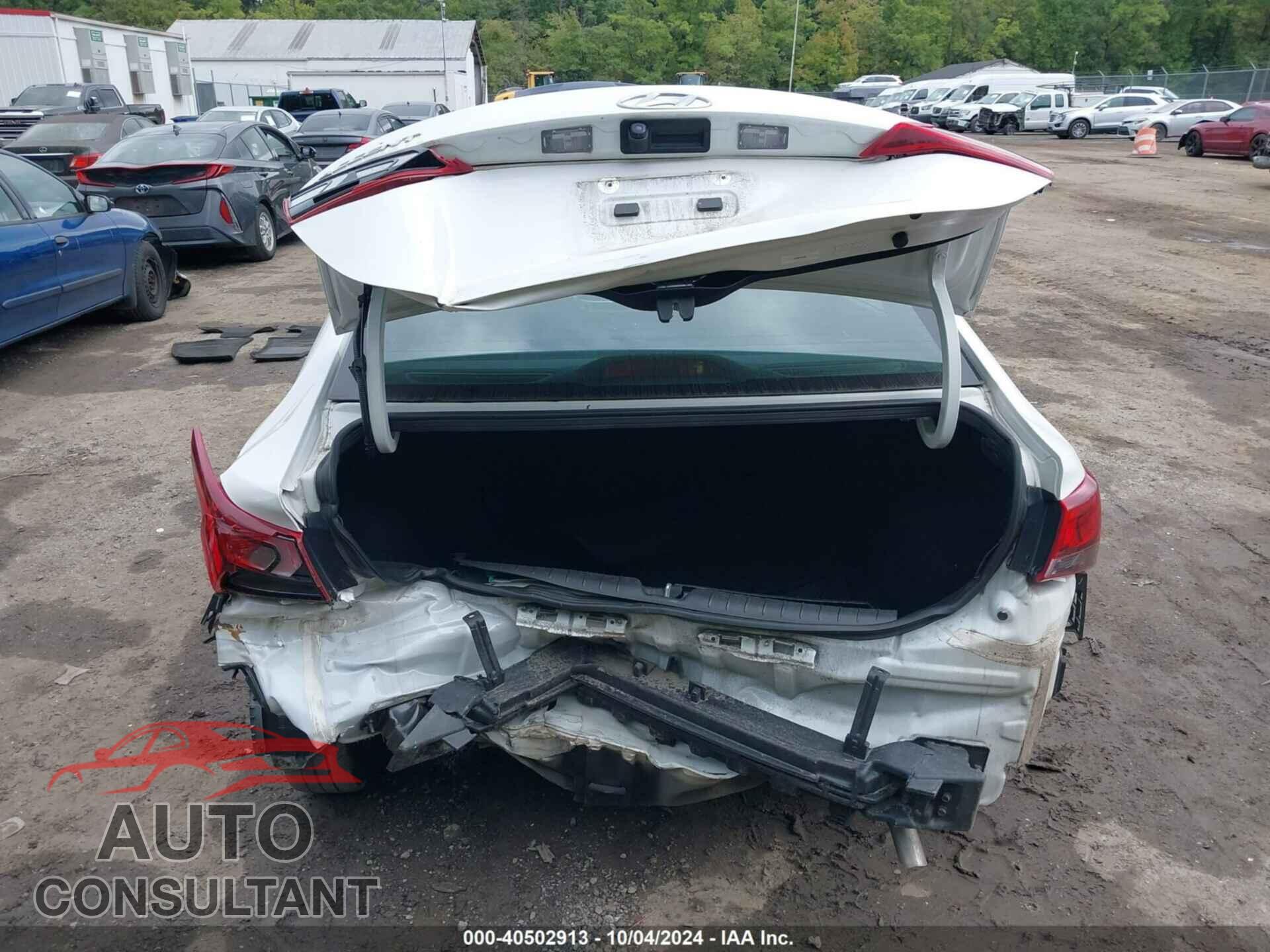 HYUNDAI ACCENT 2022 - 3KPC24A65NE173724