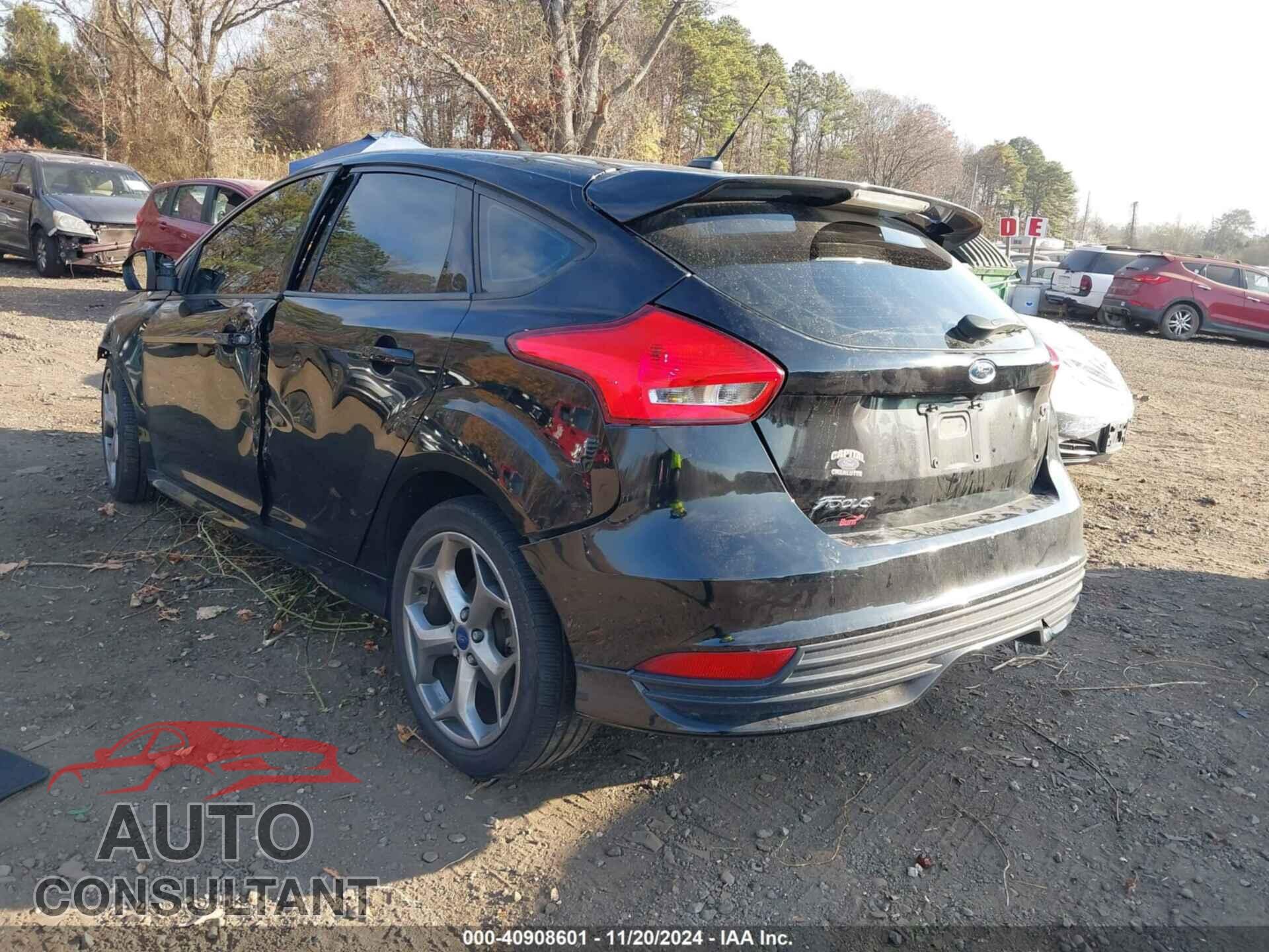FORD FOCUS ST 2017 - 1FADP3L93HL333799