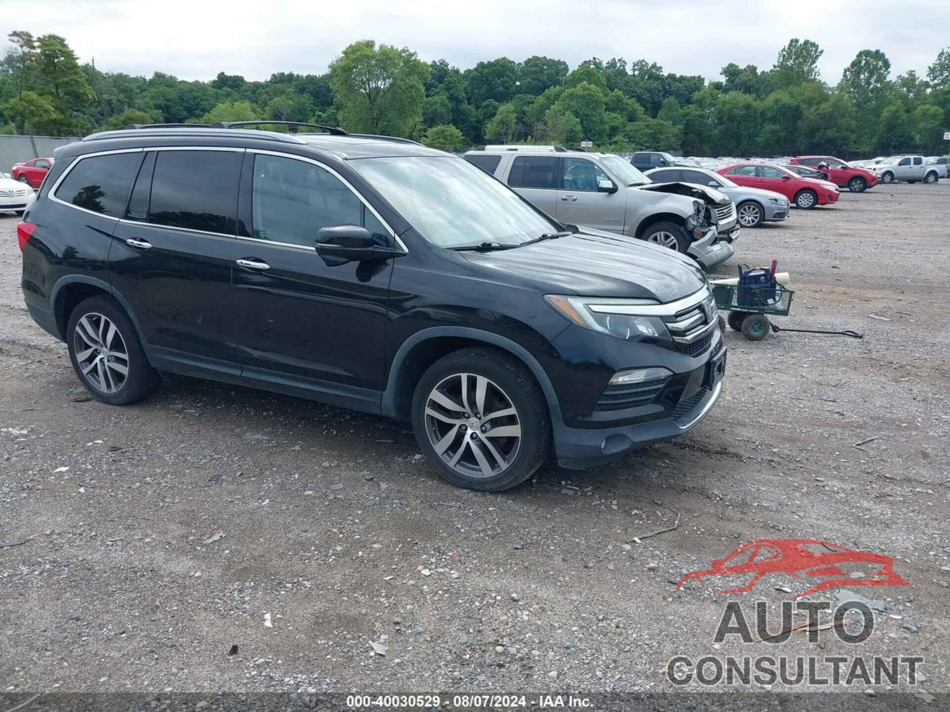 HONDA PILOT 2017 - 5FNYF6H94HB006579