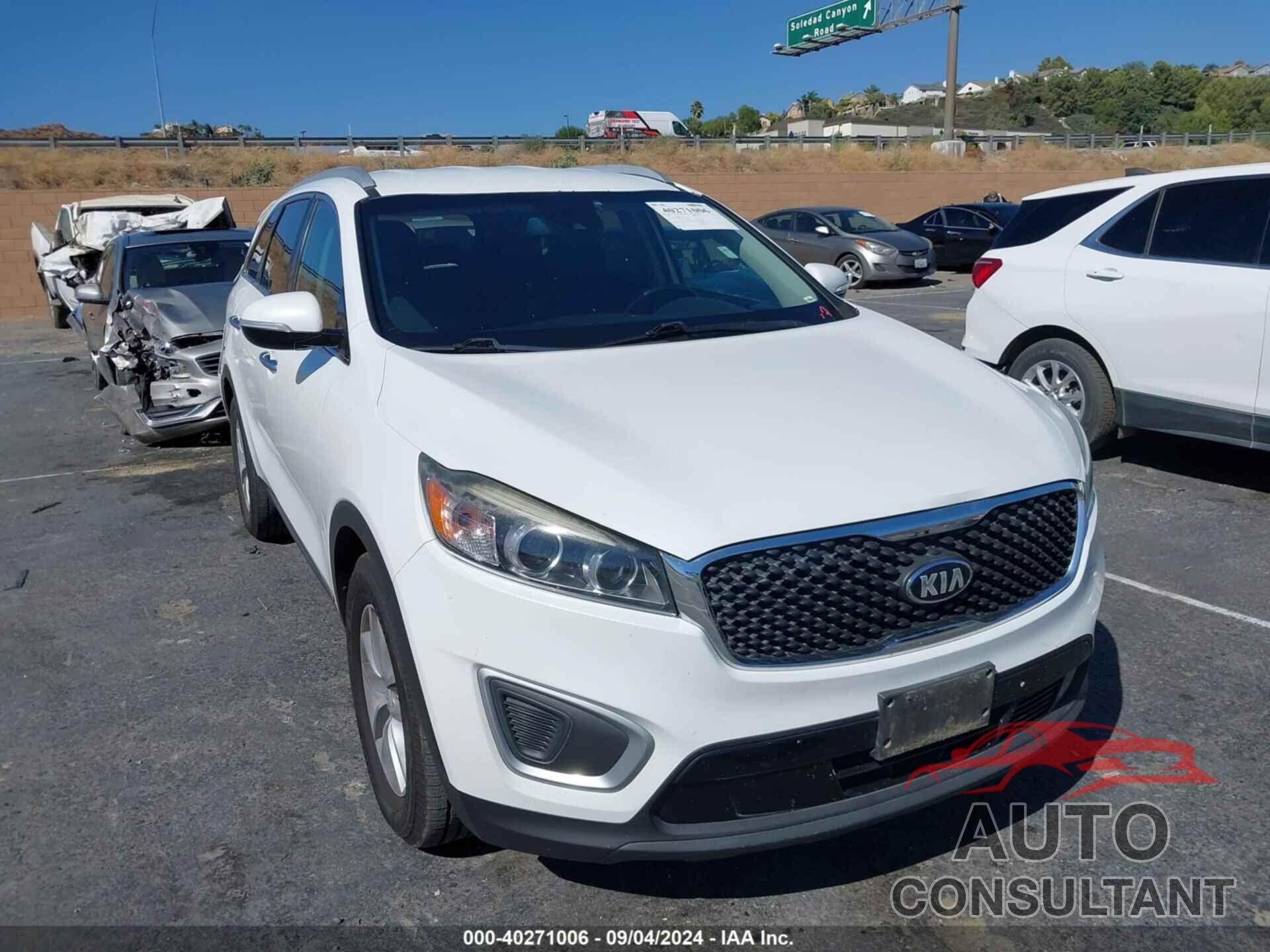 KIA SORENTO 2018 - 5XYPGDA58JG429278