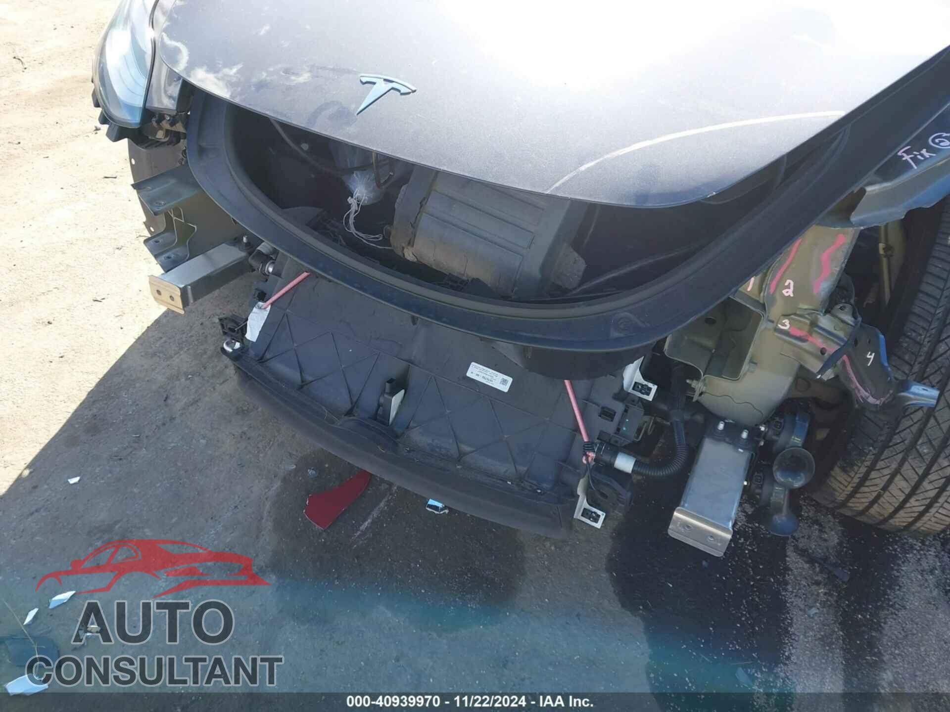 TESLA MODEL 3 2019 - 5YJ3E1EAXKF338192