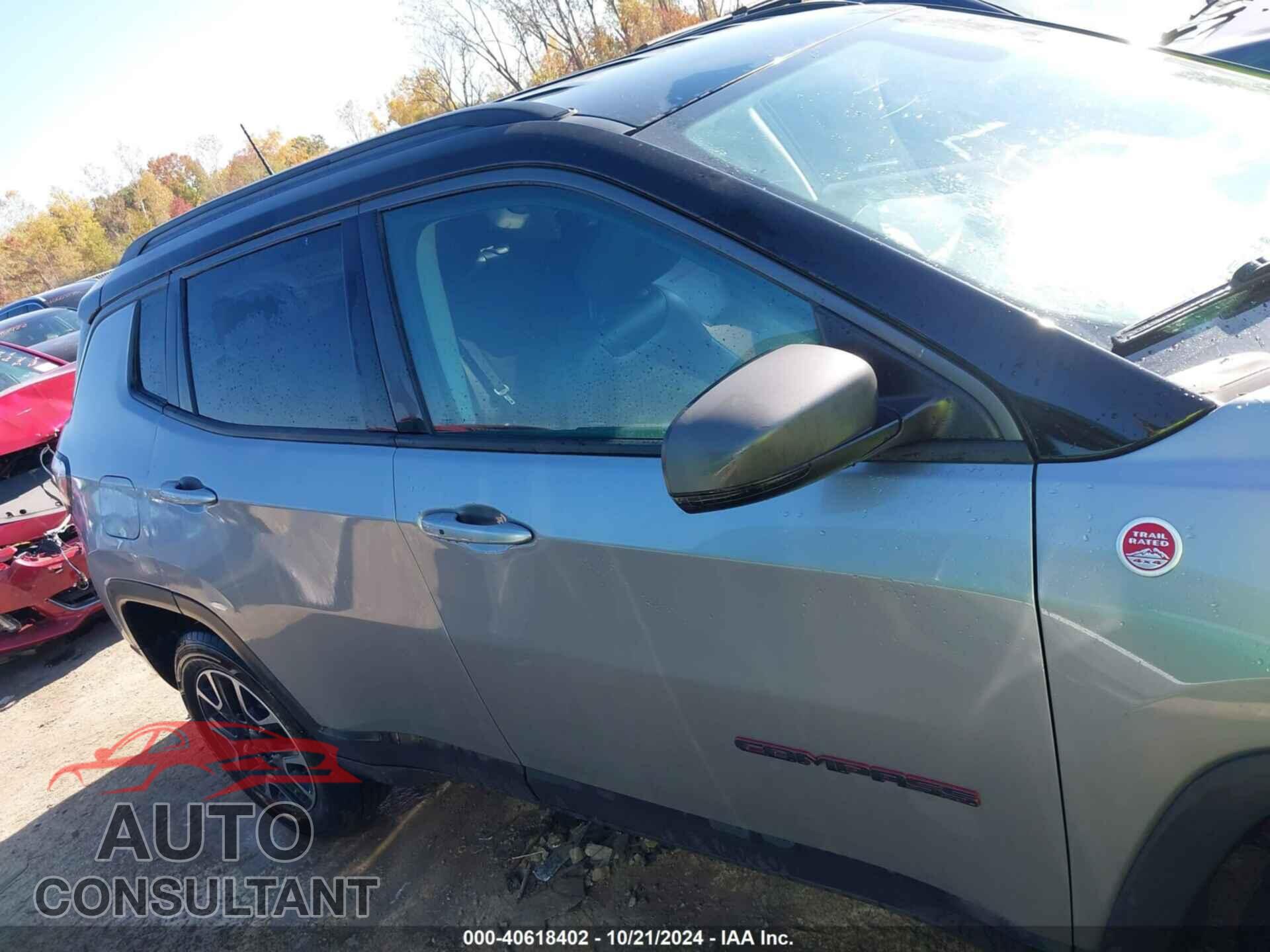 JEEP COMPASS 2018 - 3C4NJDDB1JT501764
