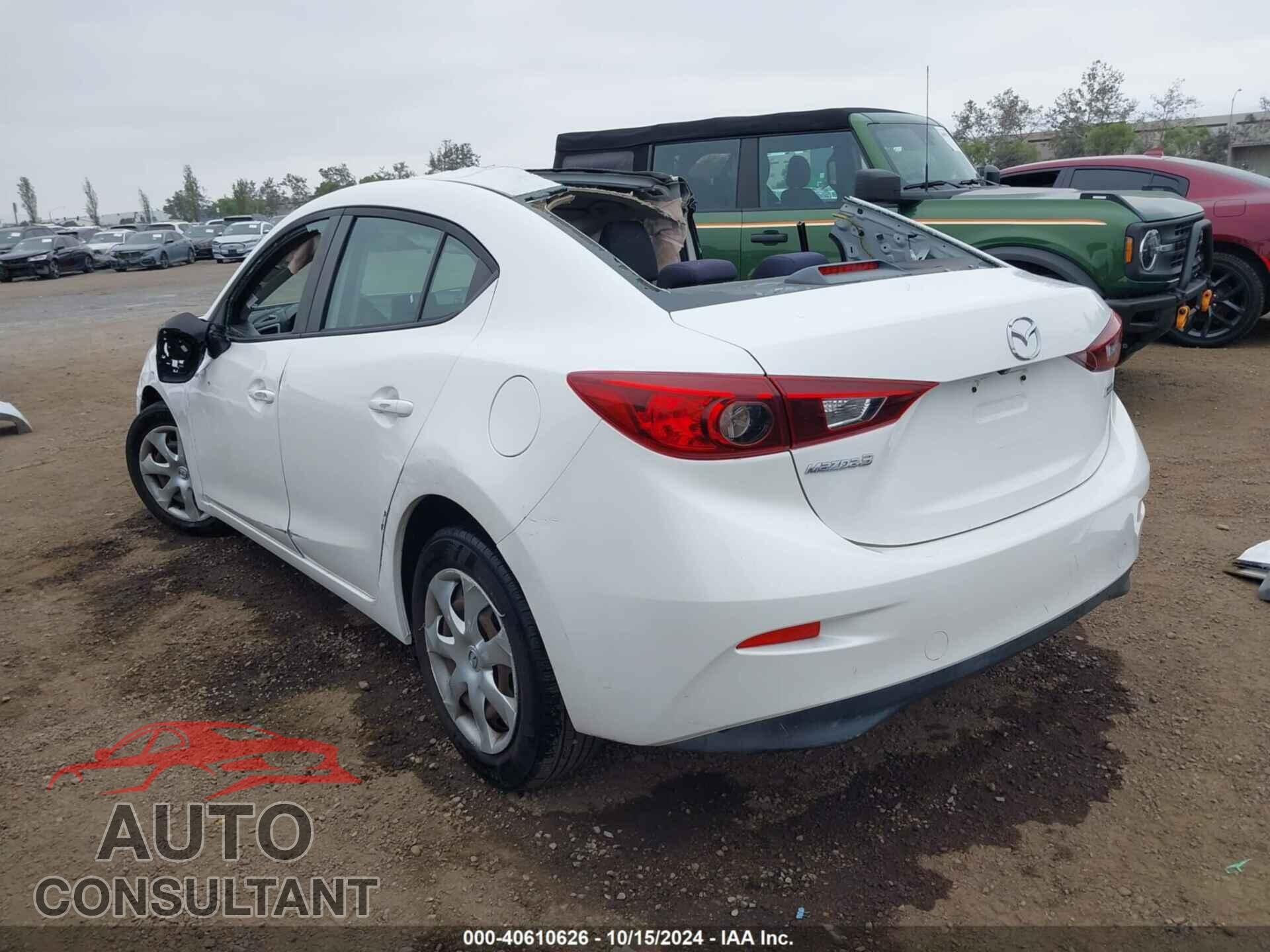 MAZDA MAZDA3 2017 - 3MZBN1U79HM124796