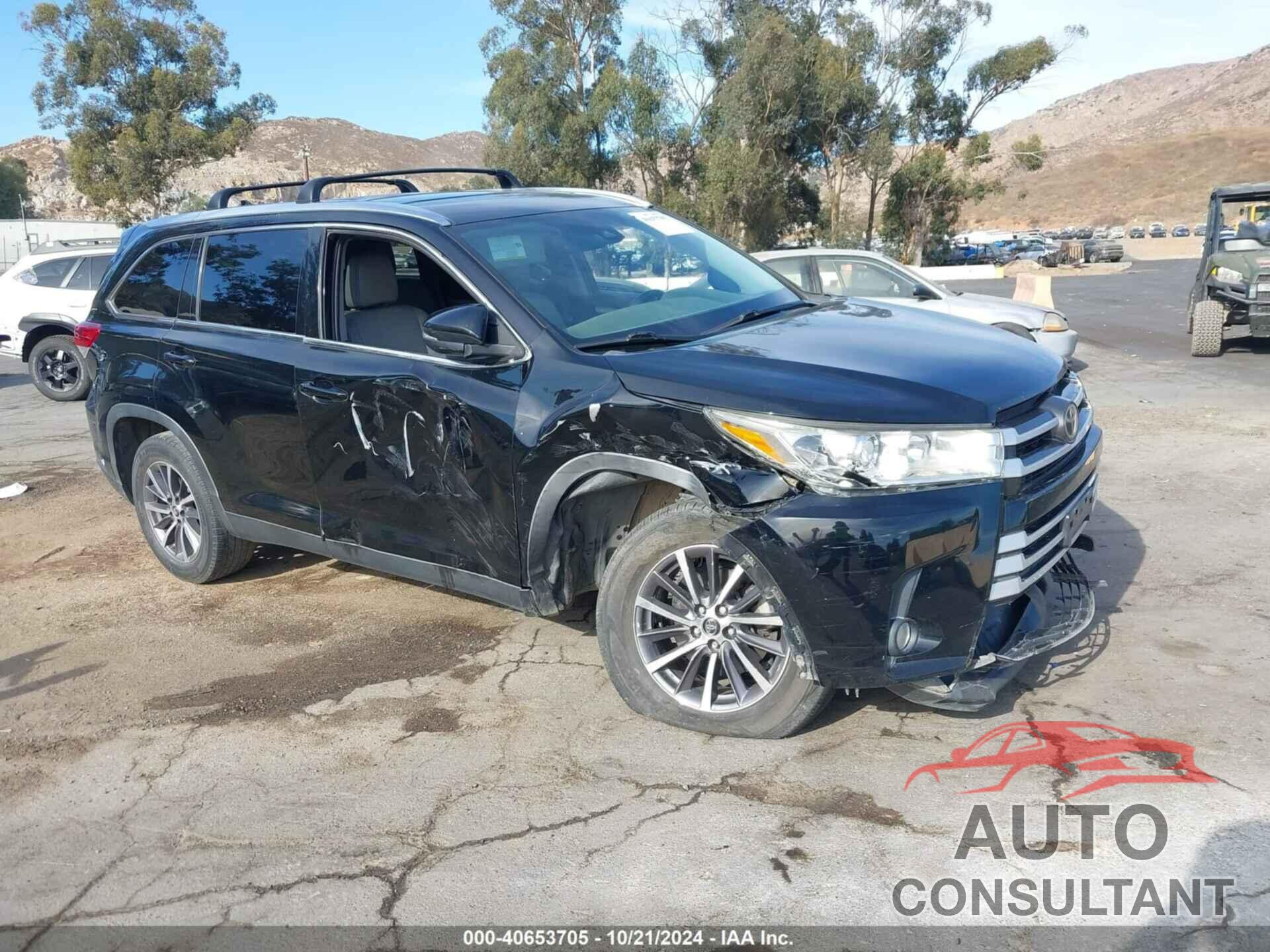 TOYOTA HIGHLANDER 2019 - 5TDKZRFH2KS568394