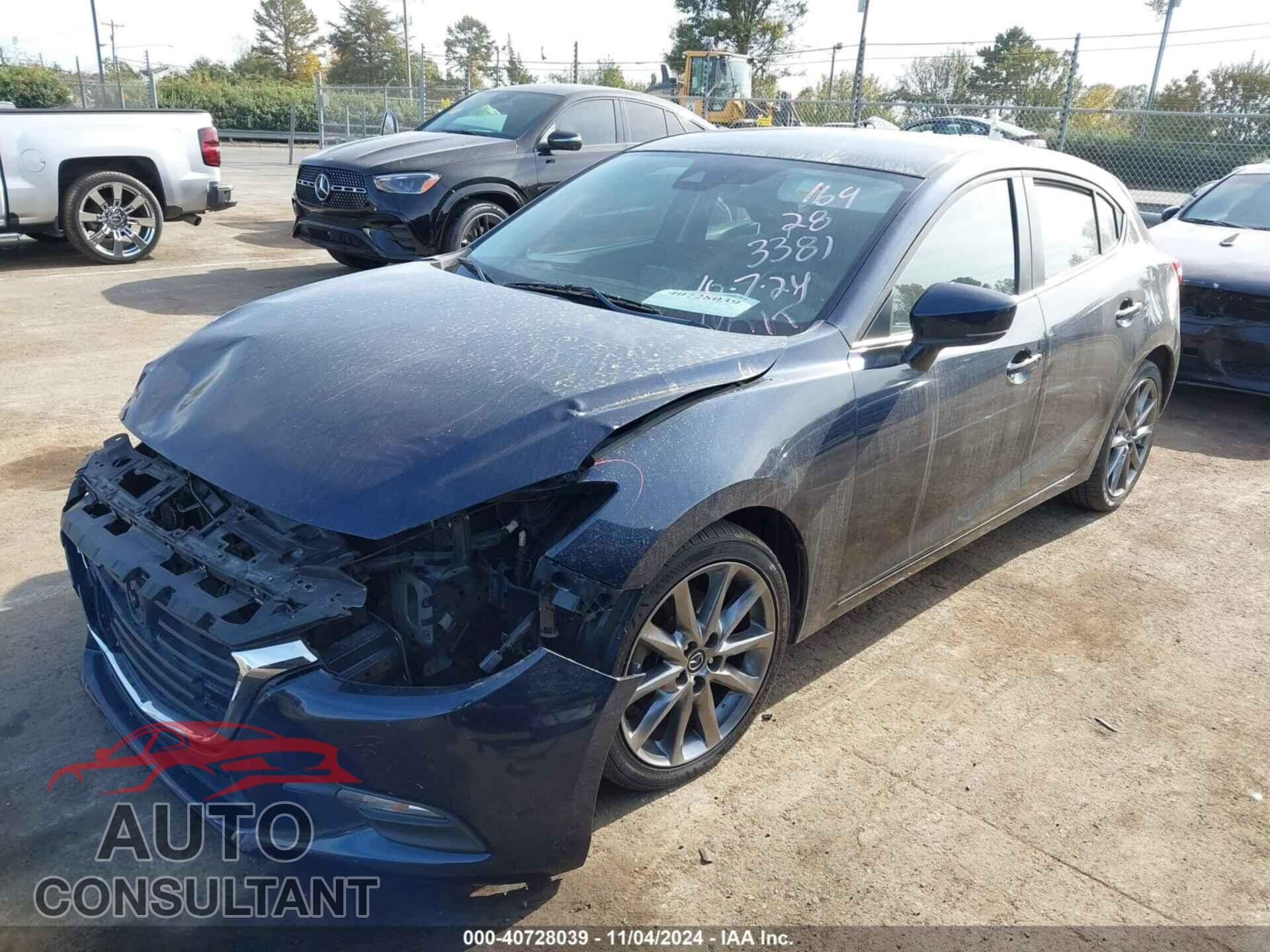 MAZDA MAZDA3 2018 - 3MZBN1L30JM193381