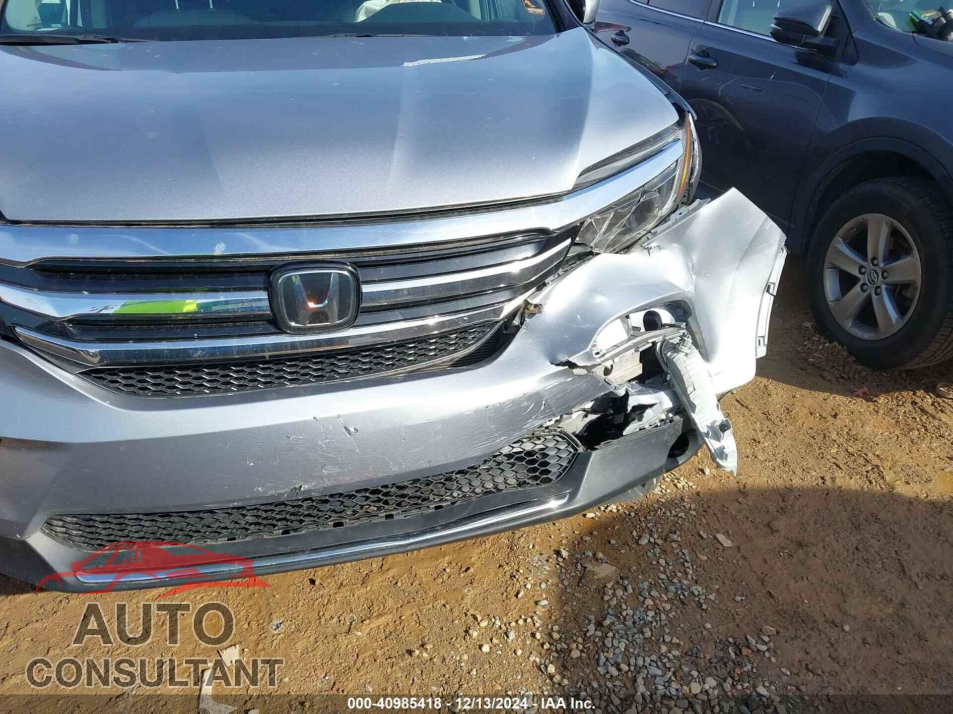 HONDA PILOT 2017 - 5FNYF6H04HB049093