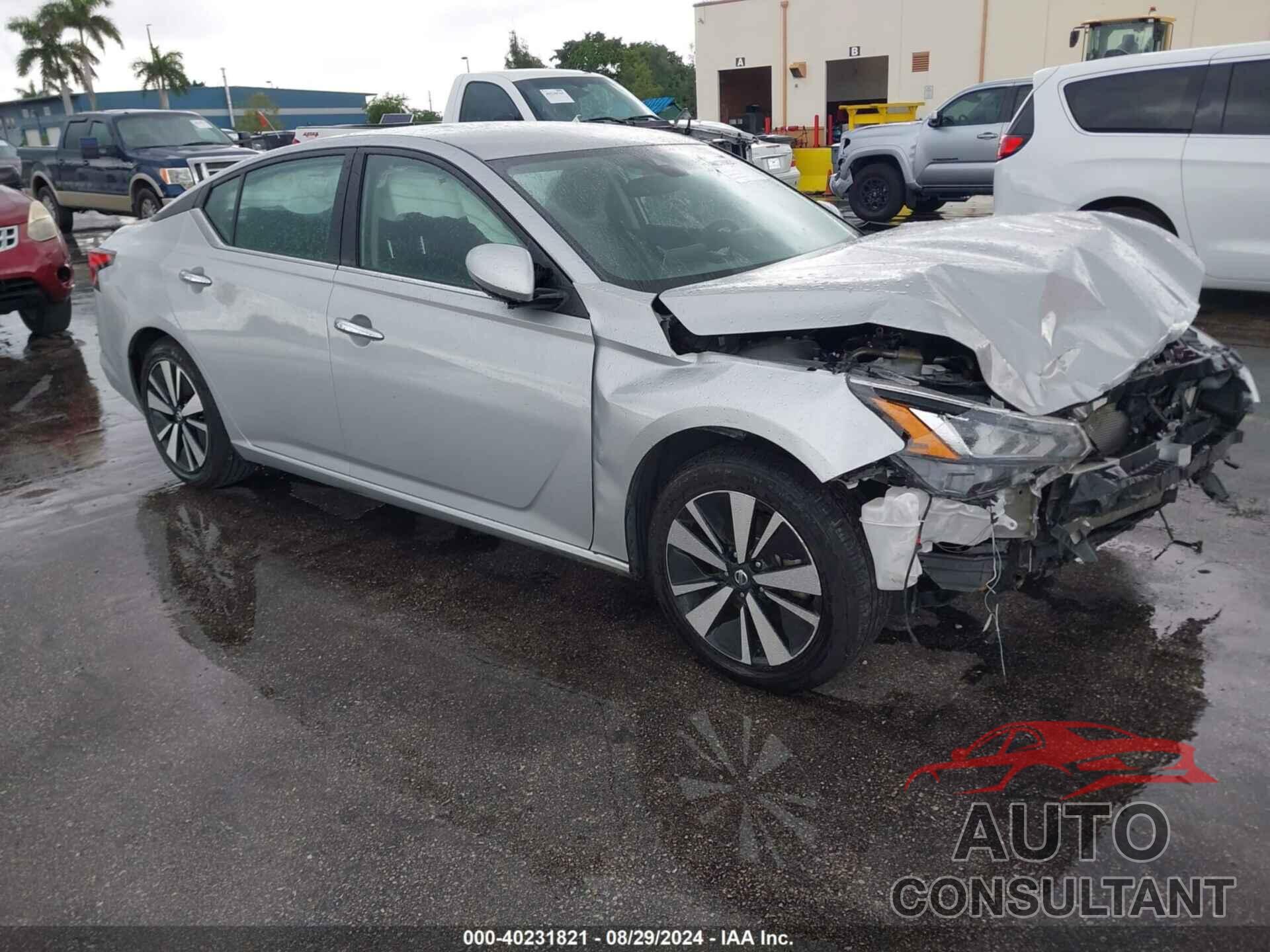 NISSAN ALTIMA 2022 - 1N4BL4DV4NN316966