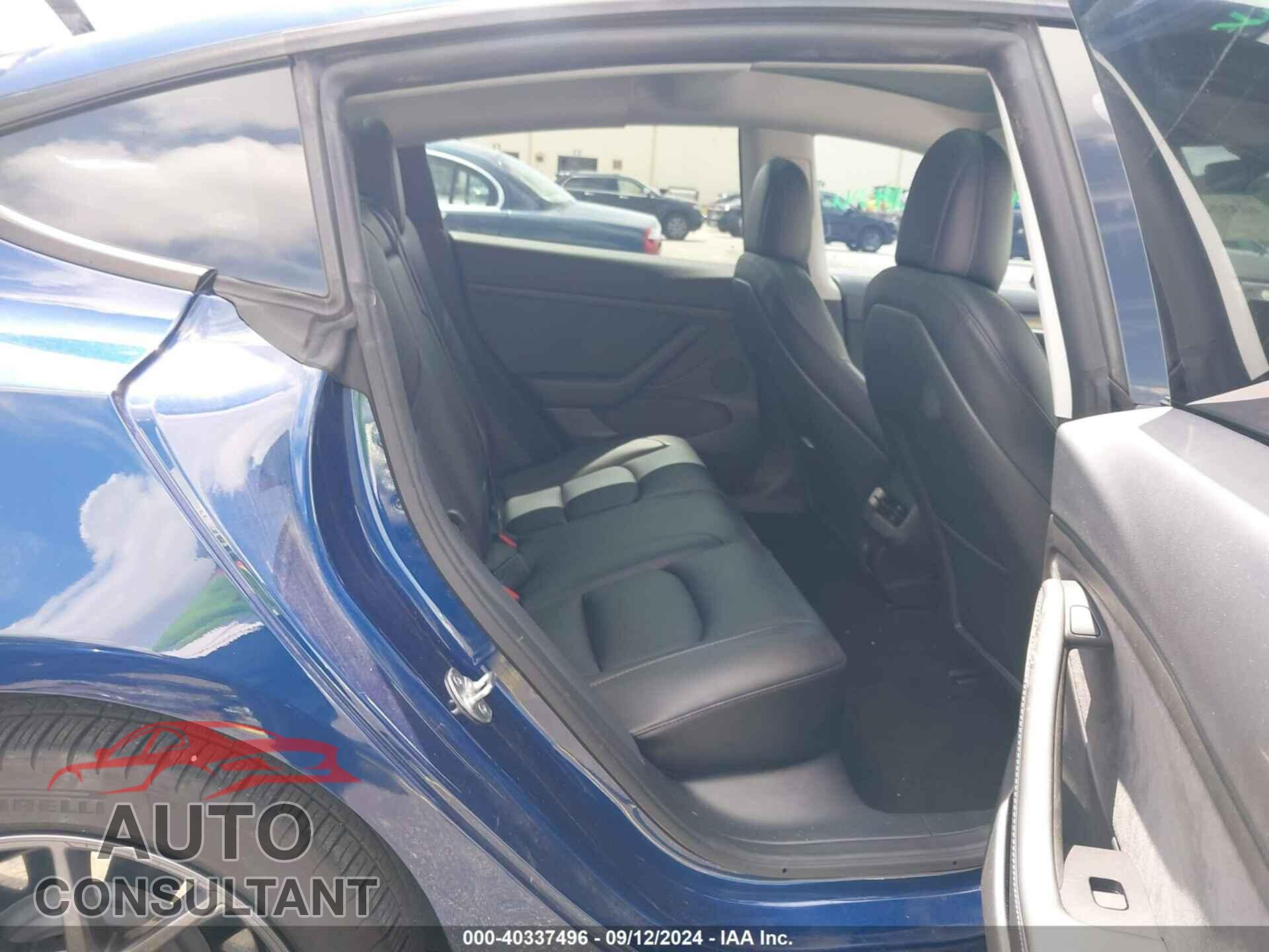 TESLA MODEL 3 2022 - 5YJ3E1EB4NF267097