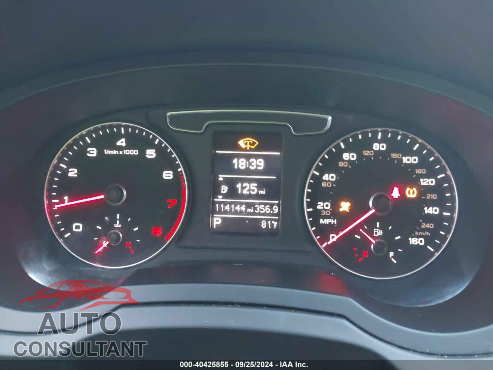 AUDI Q3 2018 - WA1BCCFS7JR007593