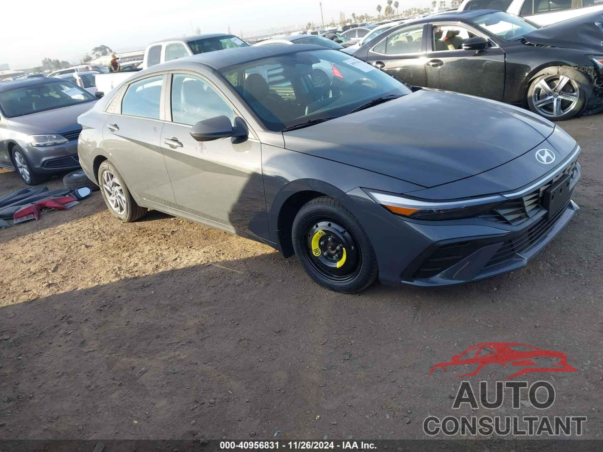 HYUNDAI ELANTRA 2024 - KMHLM4DG4RU765889