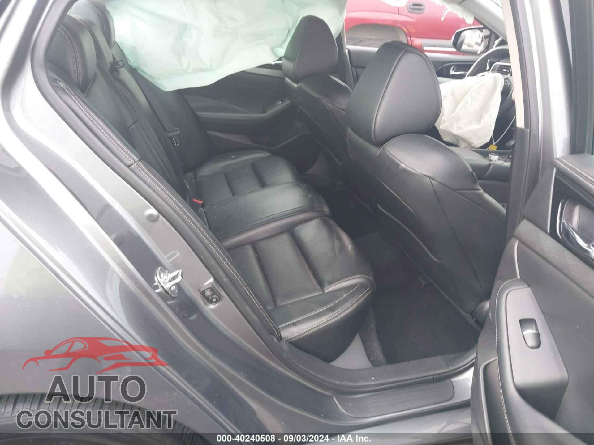 NISSAN MAXIMA 2018 - 1N4AA6AP2JC380786