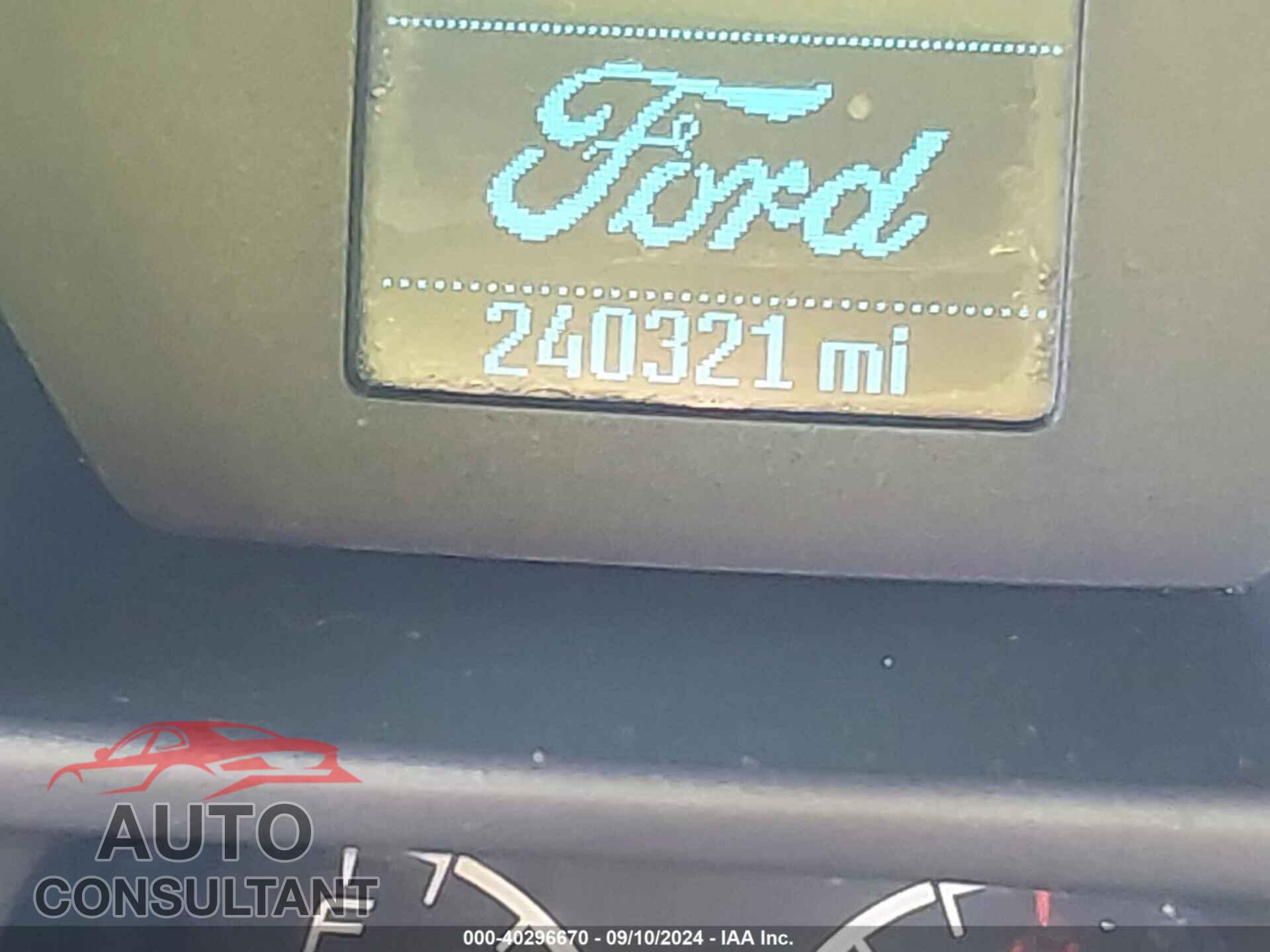 FORD TRANSIT CONNECT 2015 - NM0LS7EX1F1185424