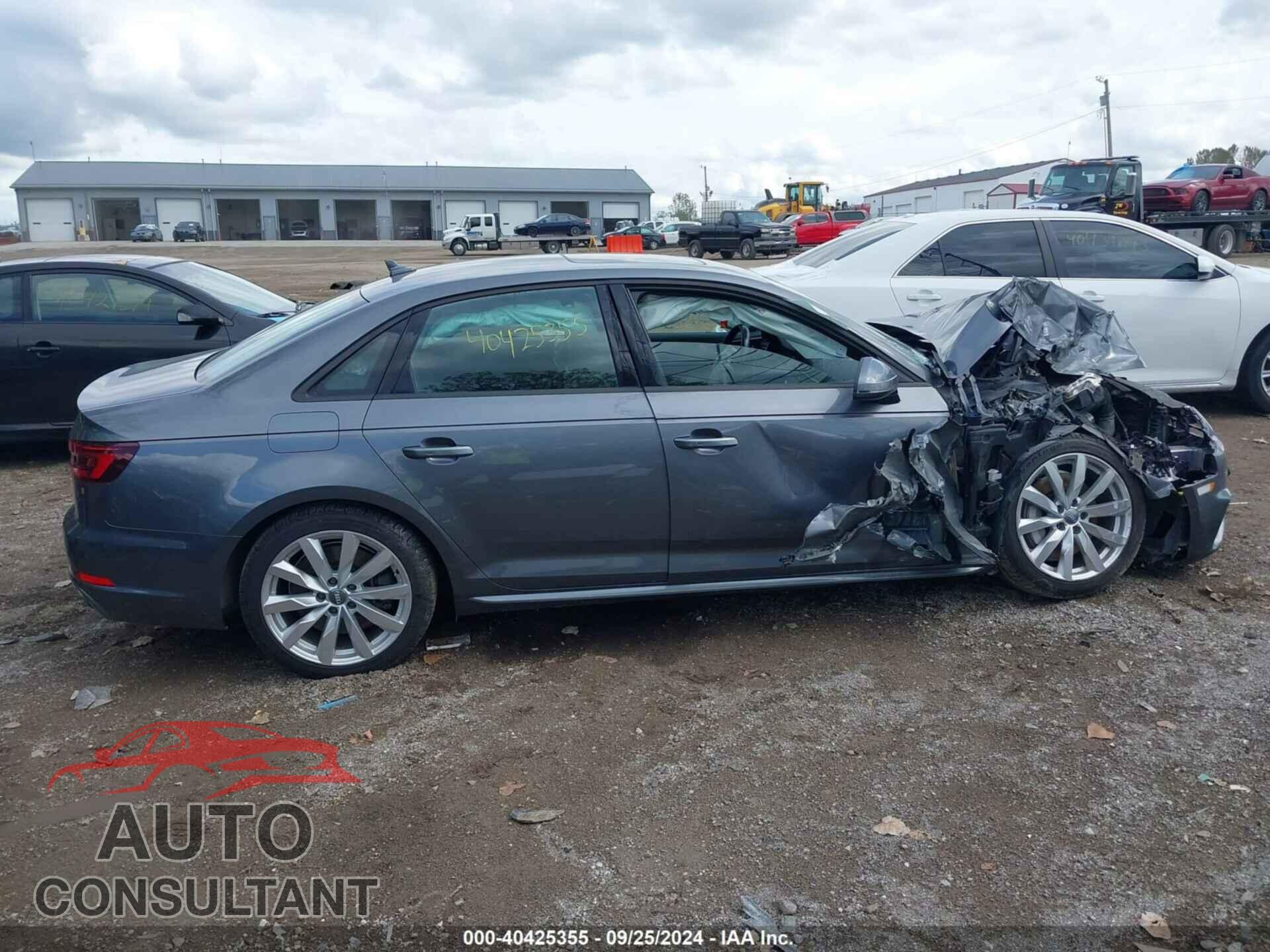 AUDI A4 2018 - WAUDNAF48JA150532