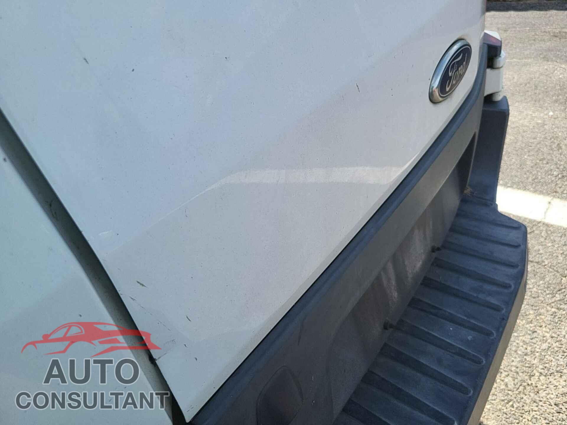FORD TRANSIT 2017 - 1FTYE1YM0HKA68171