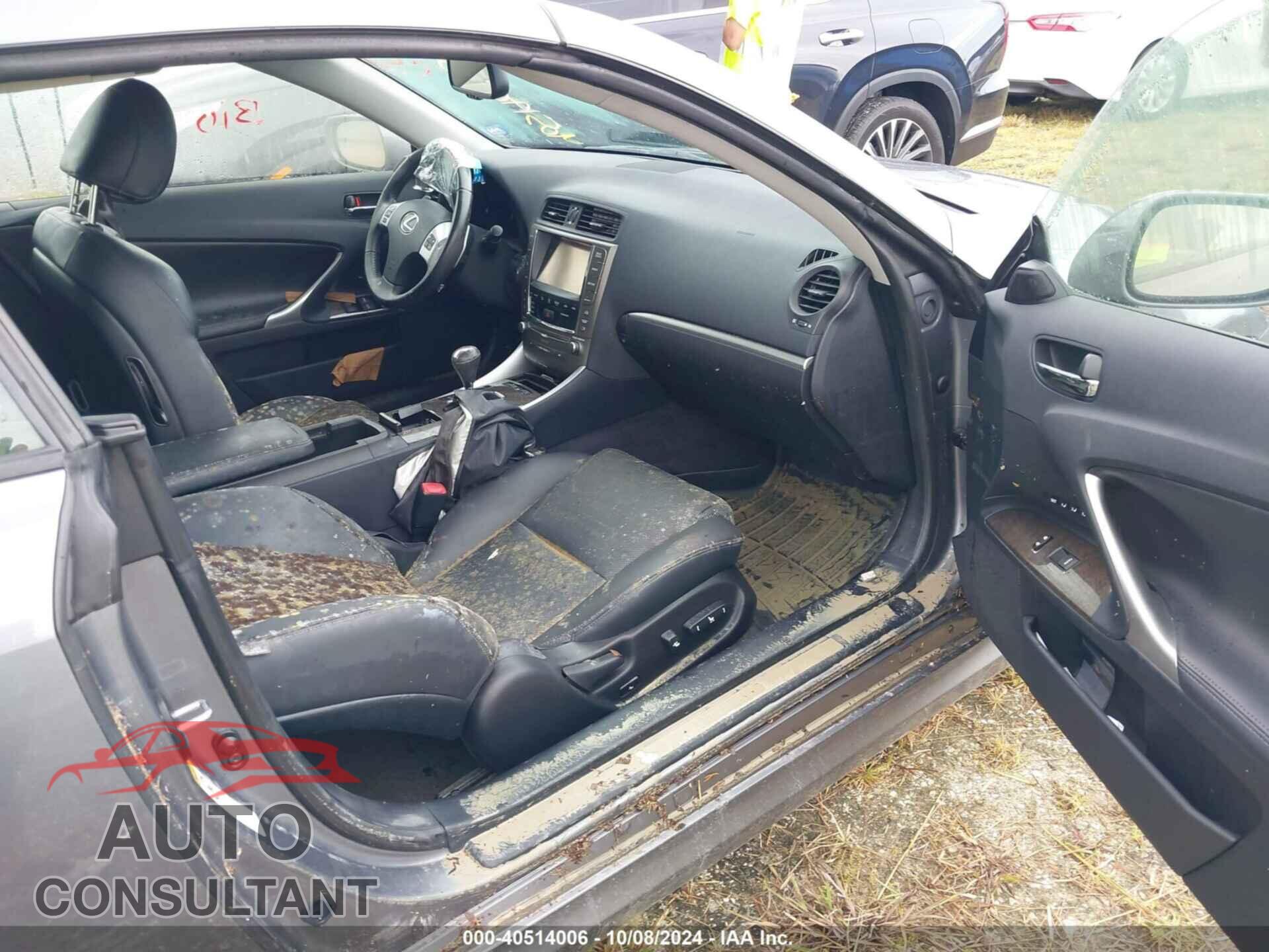 LEXUS IS 250C 2015 - JTHFF2C21F2532080