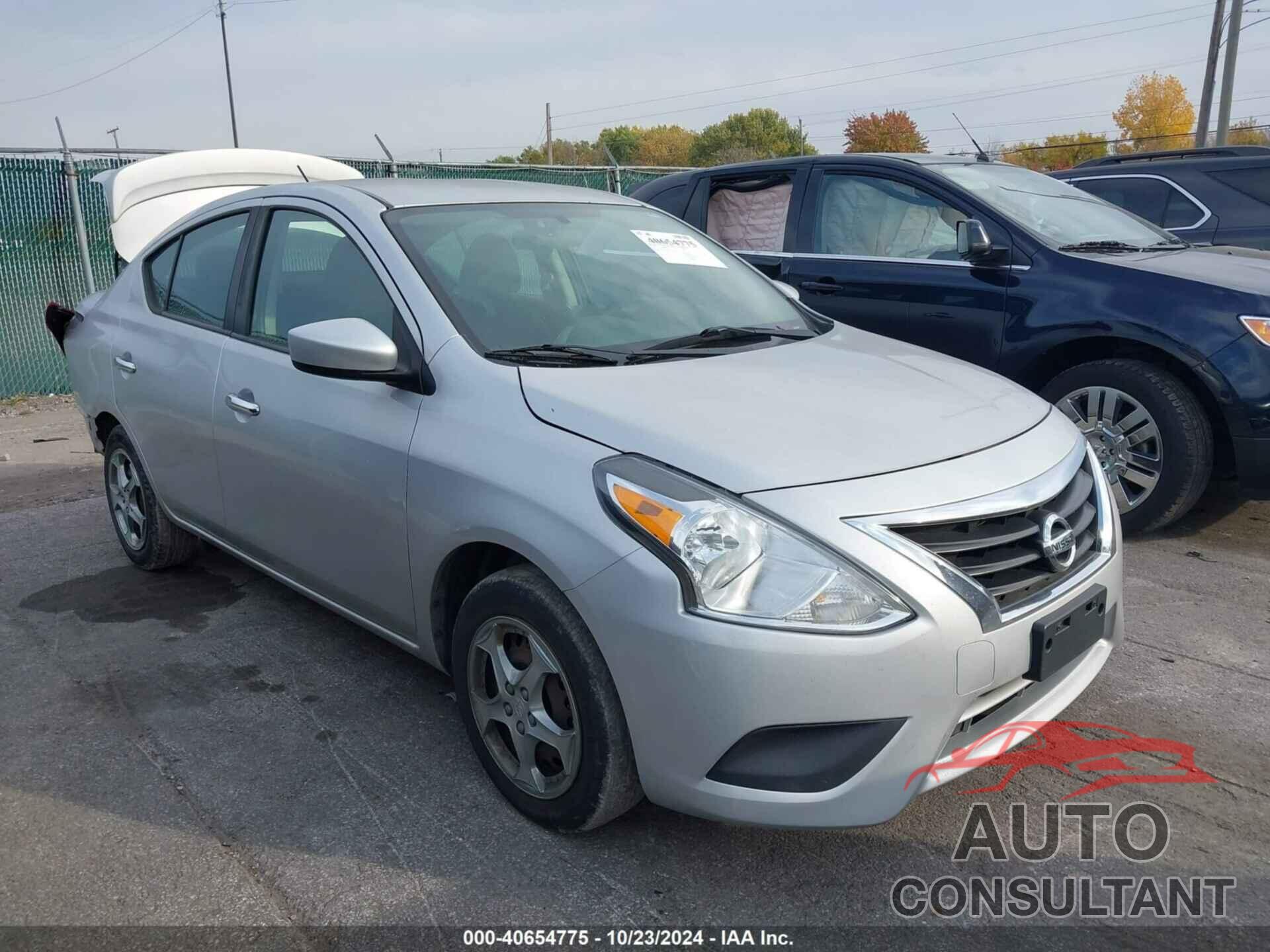 NISSAN VERSA 2018 - 3N1CN7AP1JK400603