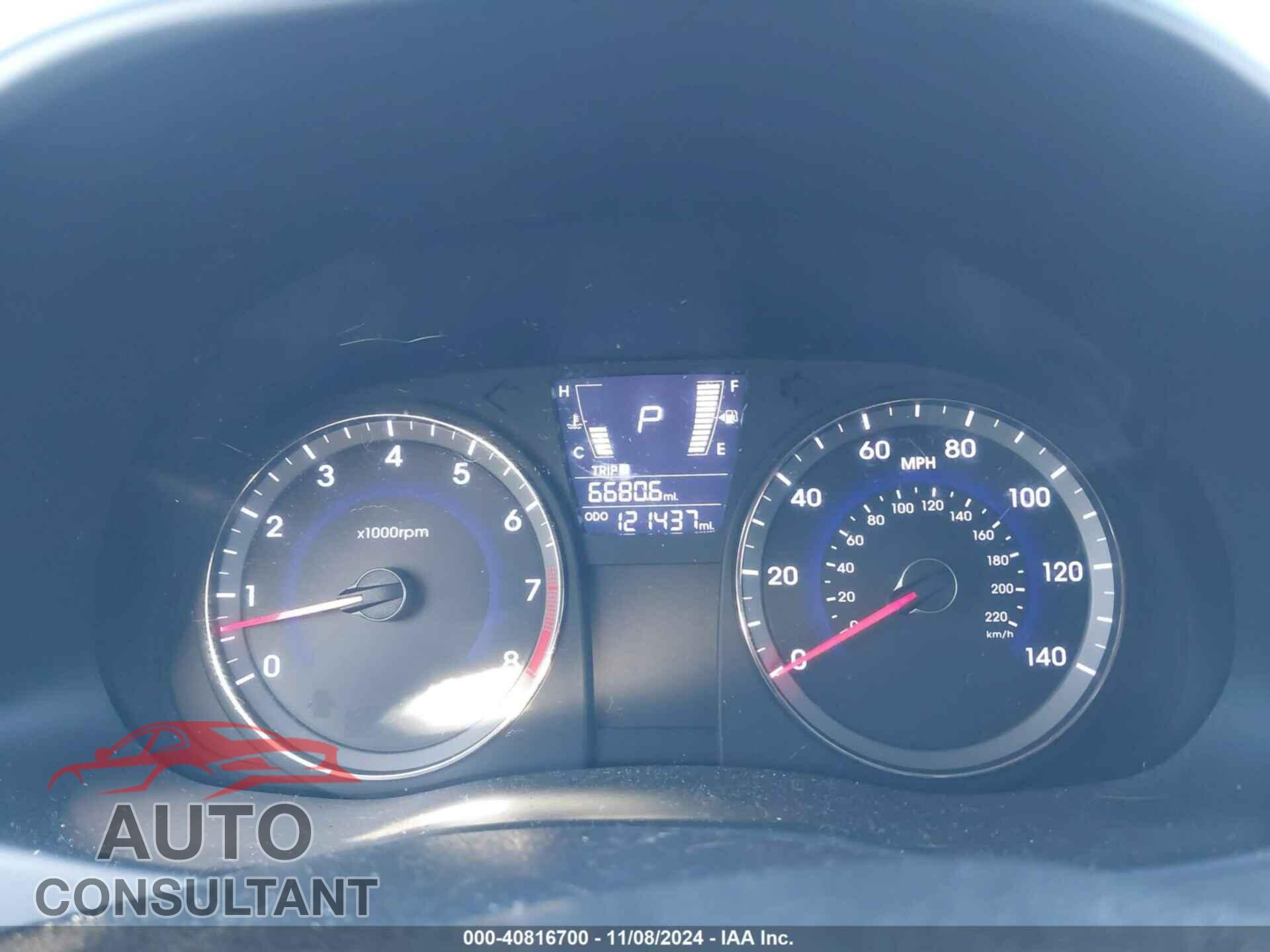 HYUNDAI ACCENT 2012 - KMHCT5AE5CU013265