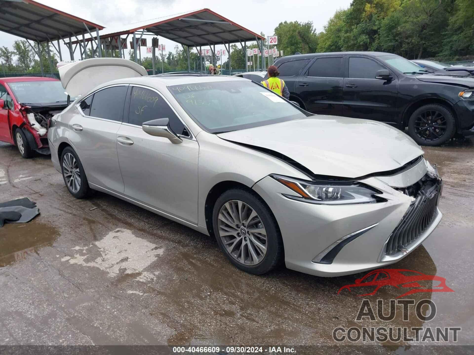 LEXUS ES 350 2020 - 58ADZ1B13LU065431