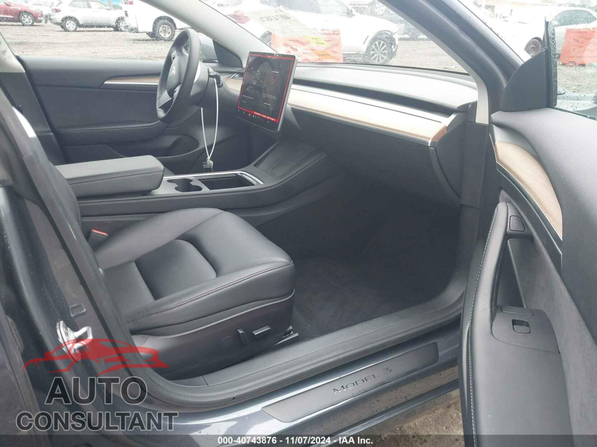 TESLA MODEL 3 2022 - 5YJ3E1EA8NF301114