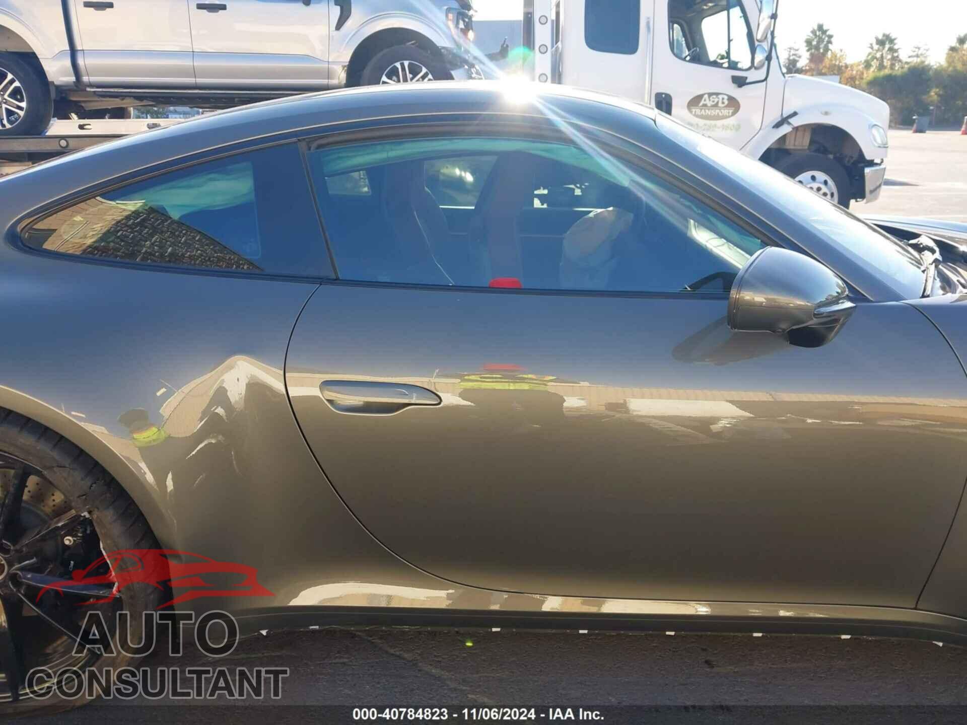 PORSCHE 911 2024 - WP0AB2A95RS219691