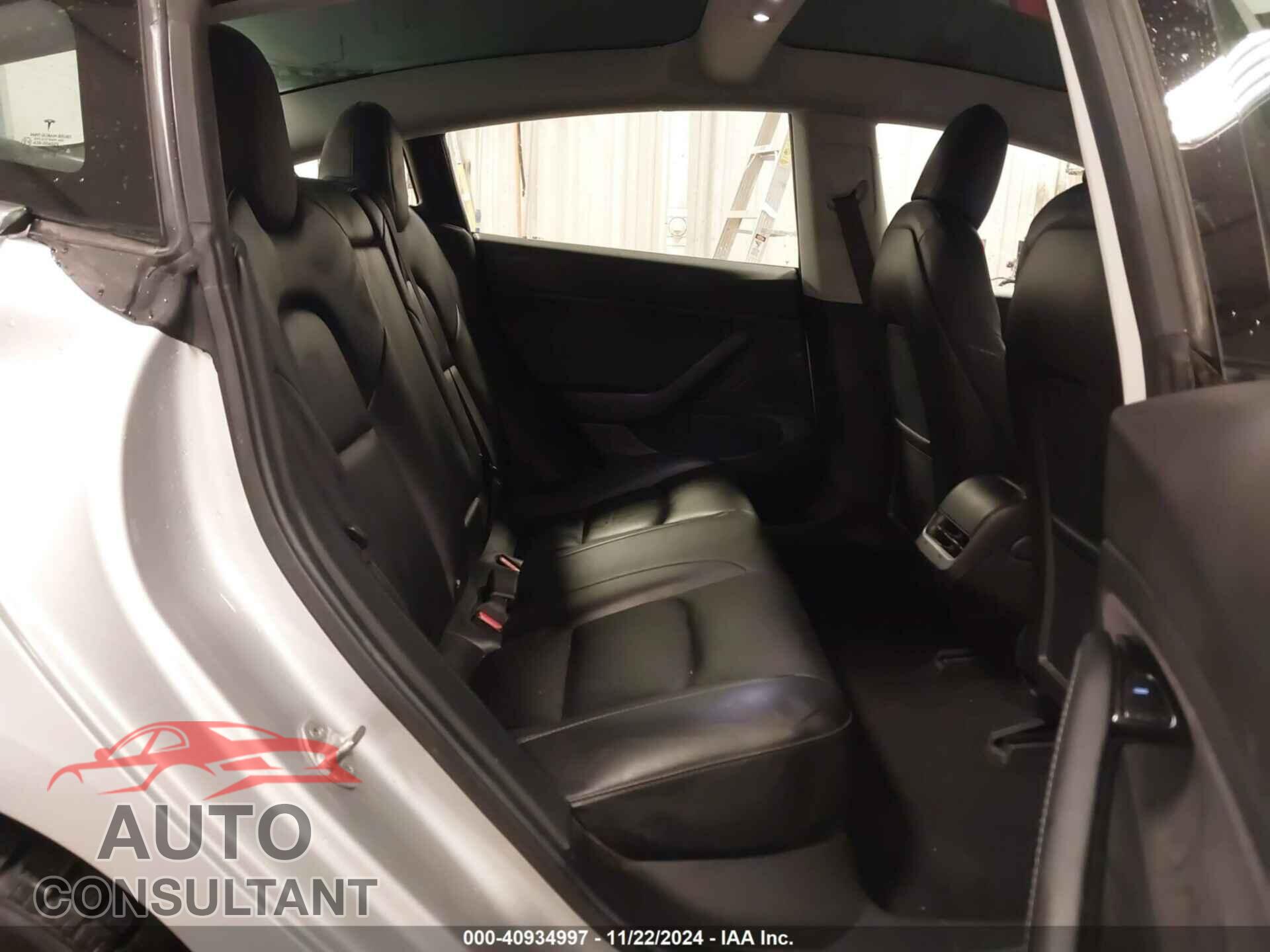 TESLA MODEL 3 2018 - 5YJ3E1EA4JF061392