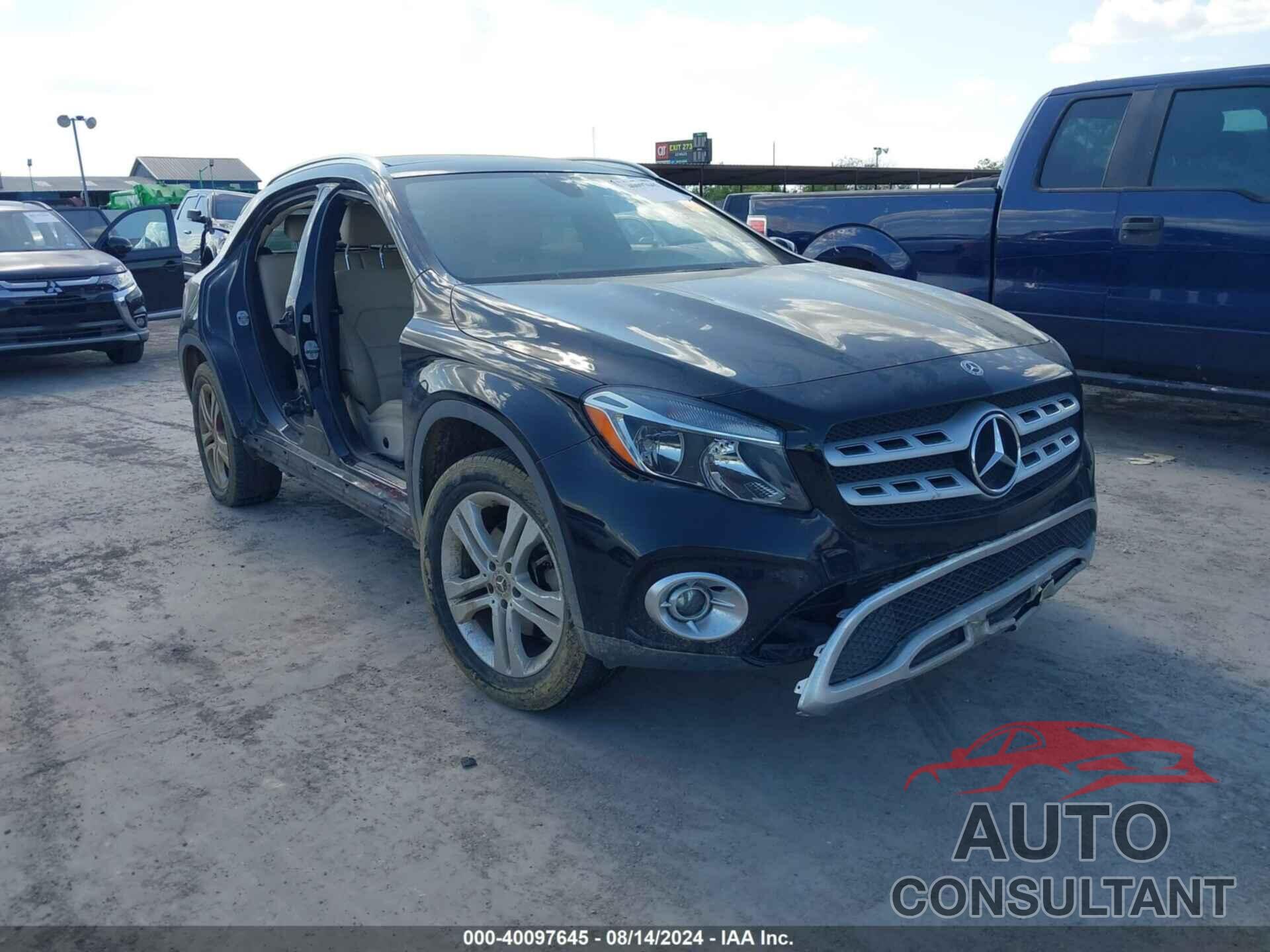 MERCEDES-BENZ GLA 250 2018 - WDCTG4EB1JJ496605