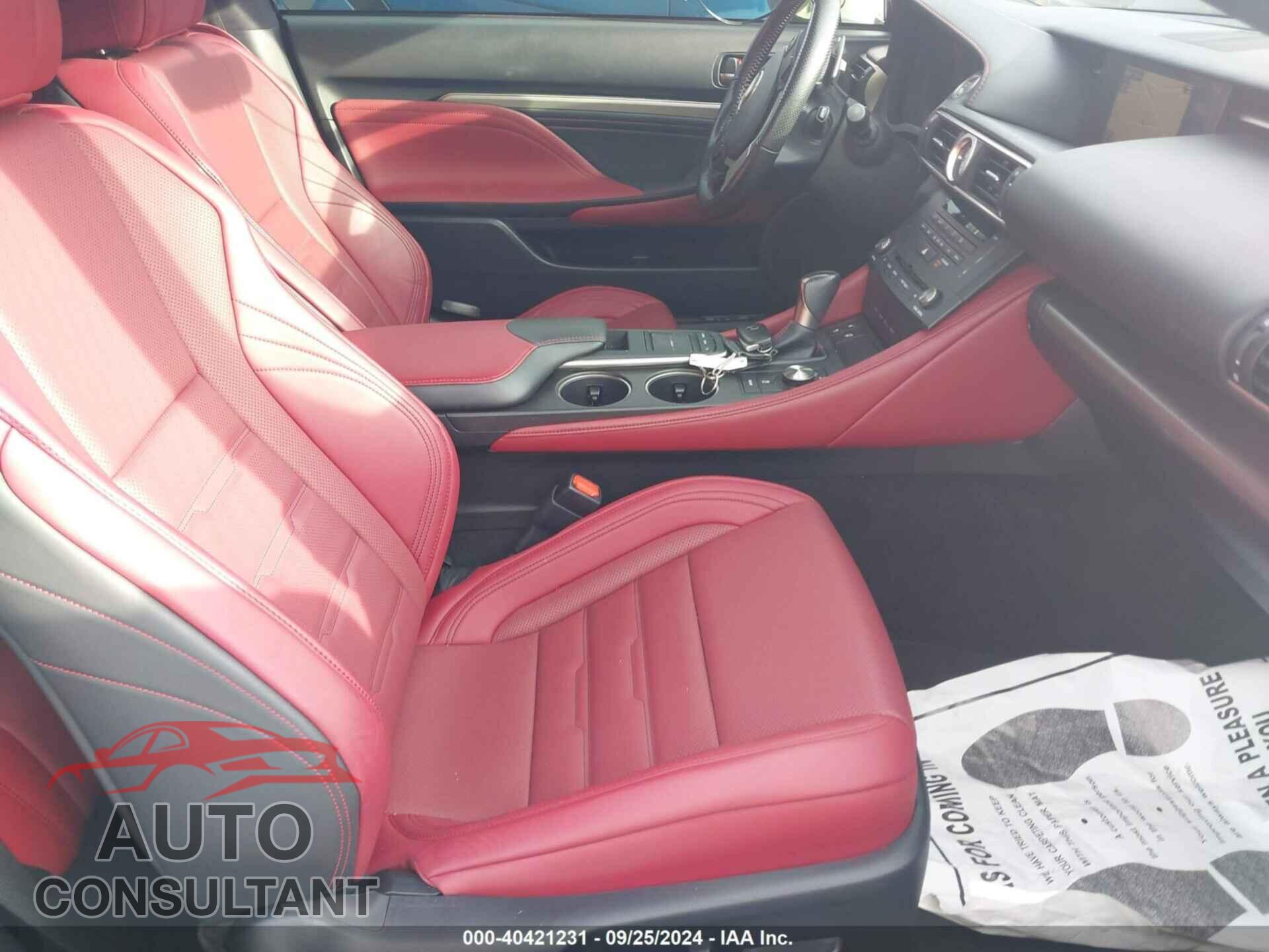 LEXUS RC 300 2017 - JTHSM5BC6H5002432