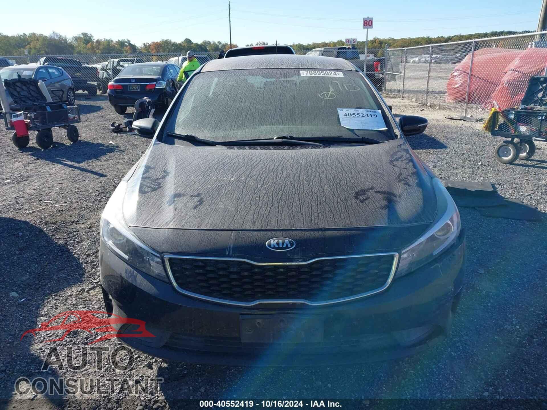 KIA FORTE 2017 - KNAFK5A80H5698773