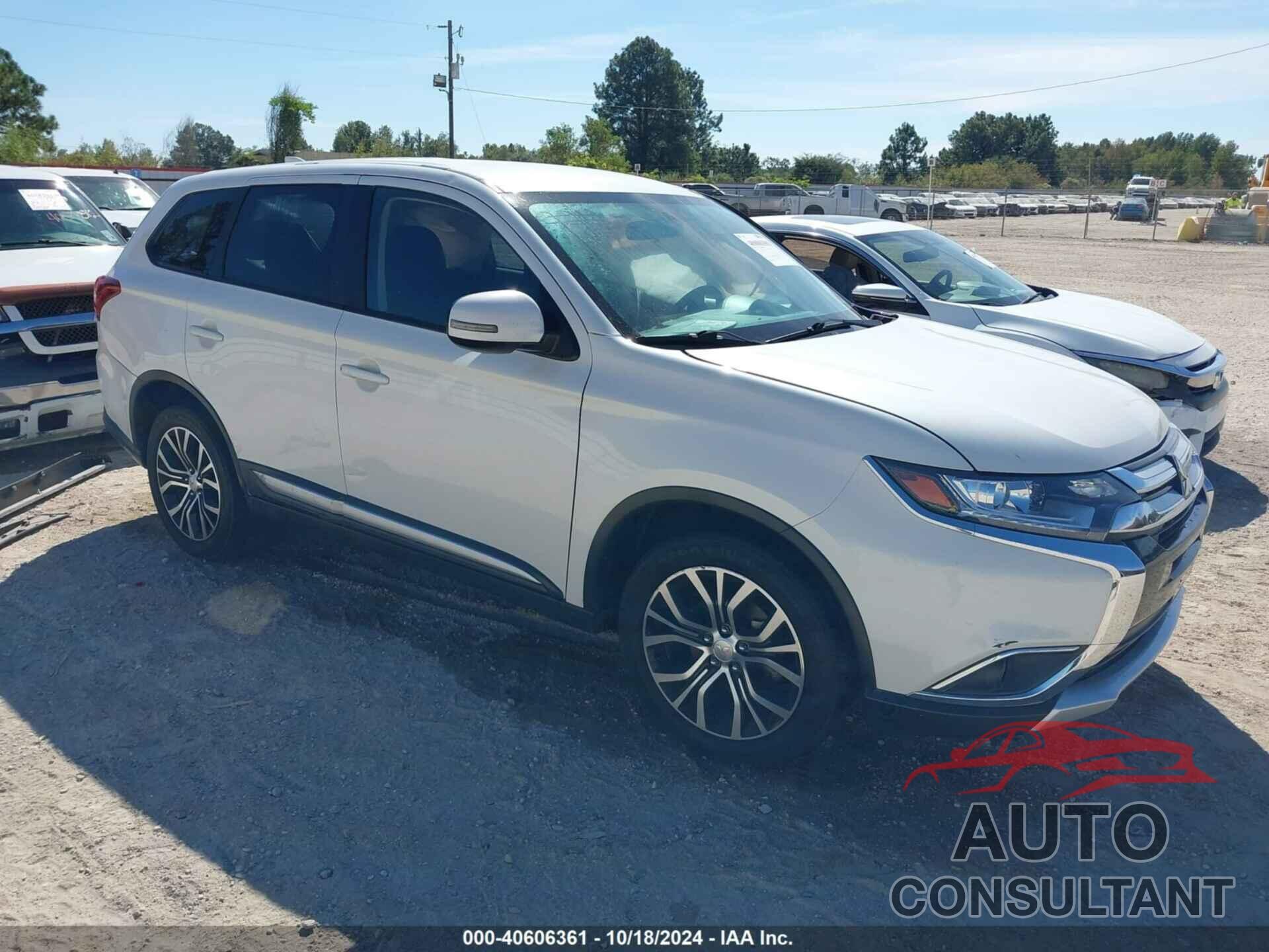 MITSUBISHI OUTLANDER 2018 - JA4AD3A3XJZ041536