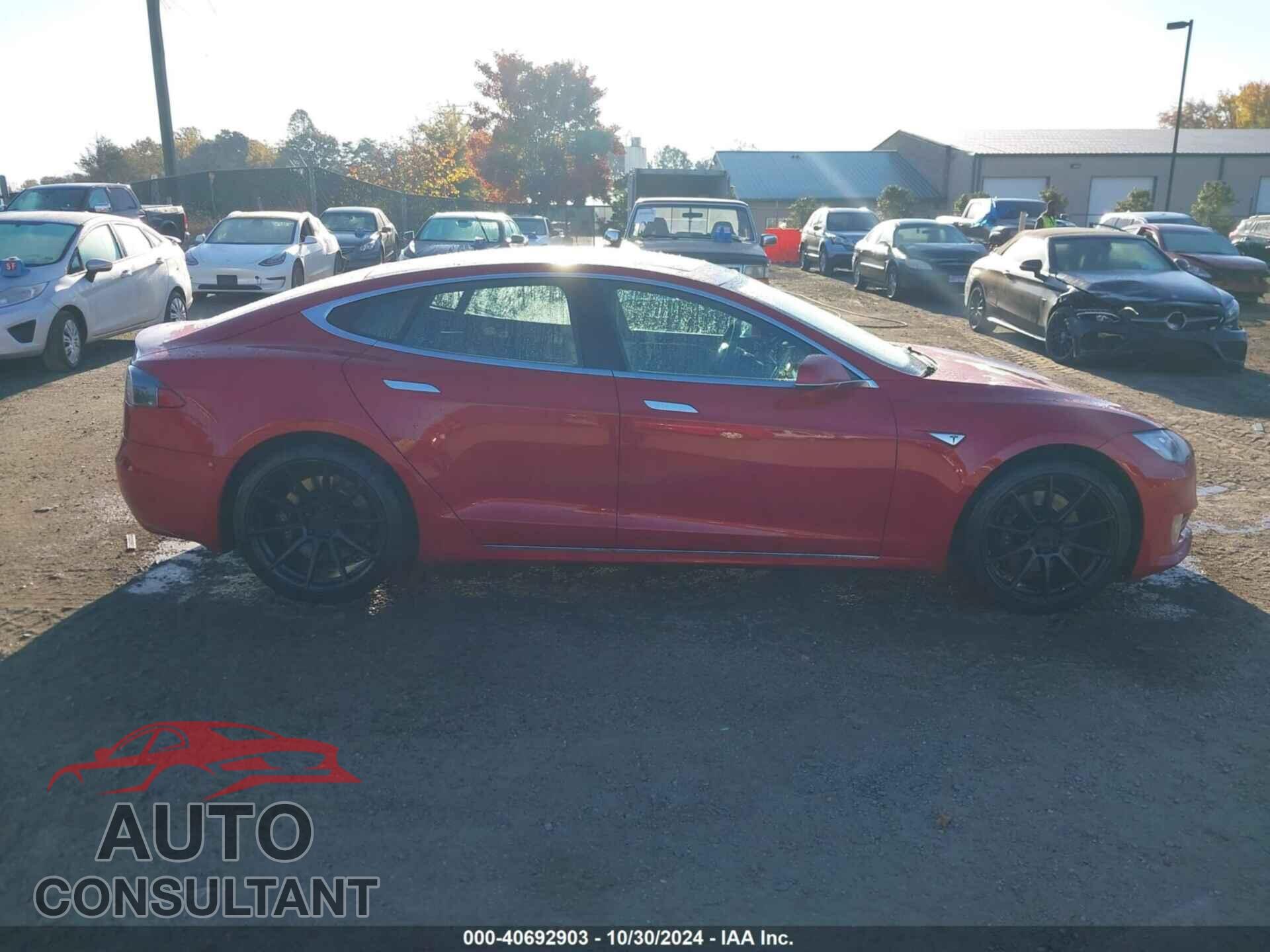 TESLA MODEL S 2016 - 5YJSA1E26GF134545