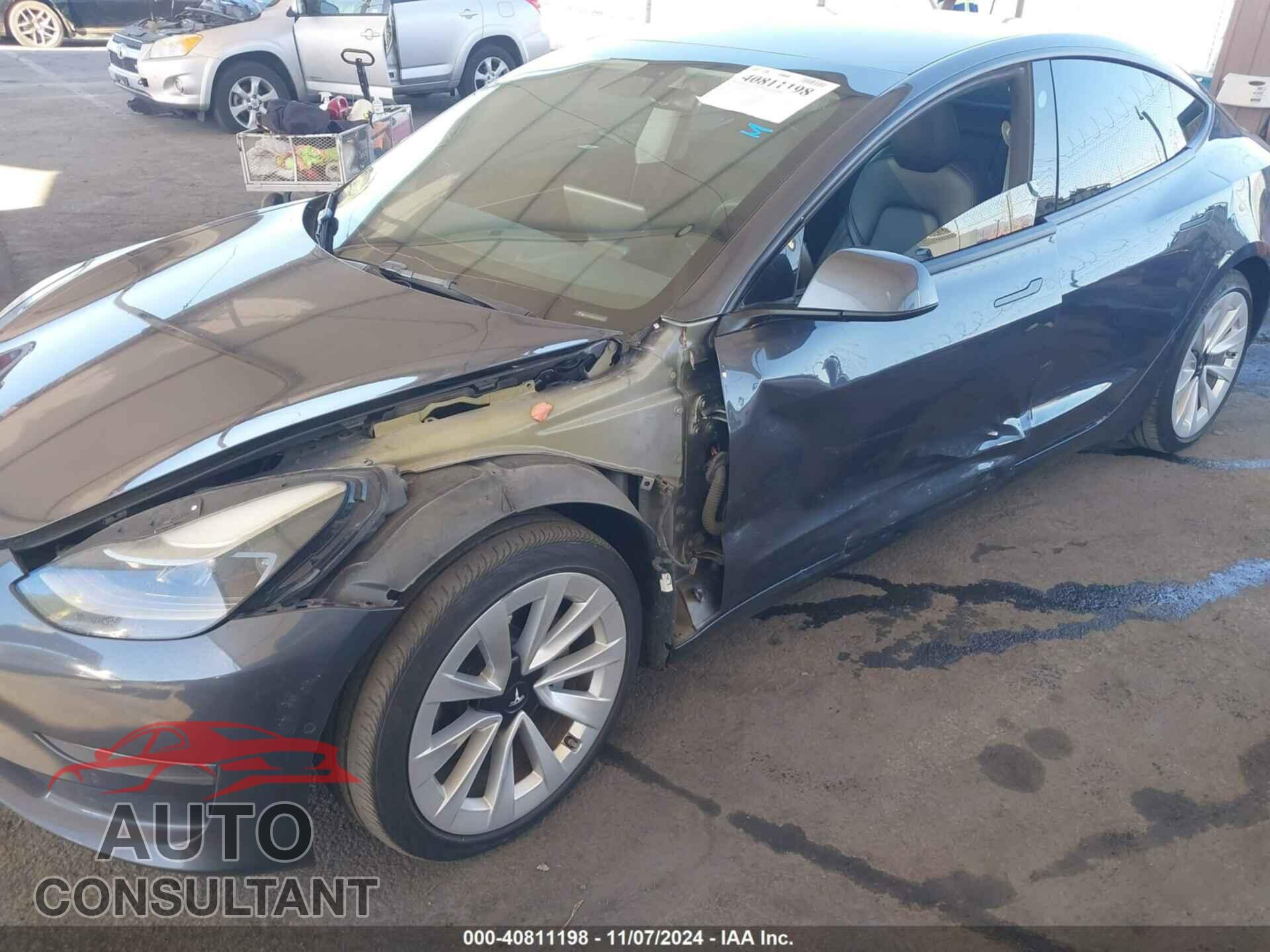 TESLA MODEL 3 2022 - 5YJ3E1EBXNF124073