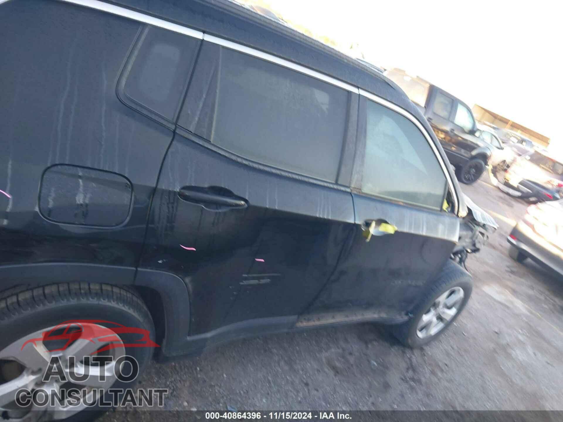 JEEP COMPASS 2018 - 3C4NJCBB8JT108616