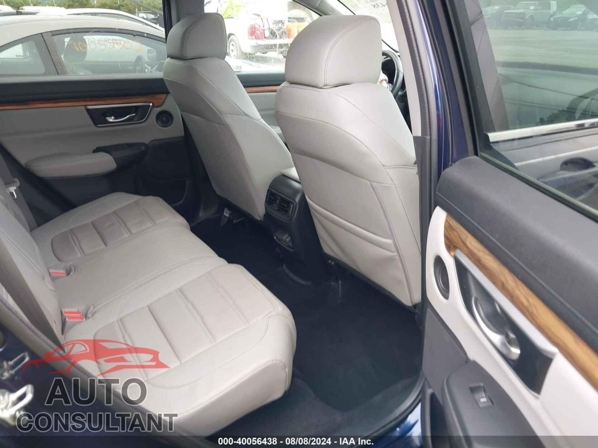 HONDA CR-V 2018 - 7FARW2H81JE033155