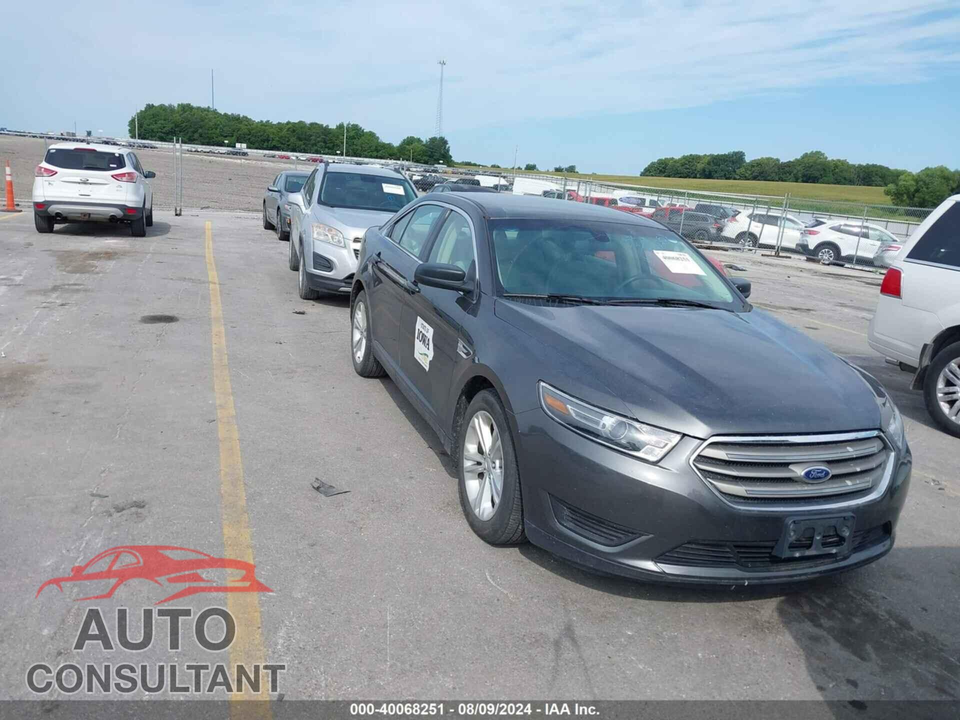 FORD TAURUS 2016 - 1FAHP2D8XGG111981
