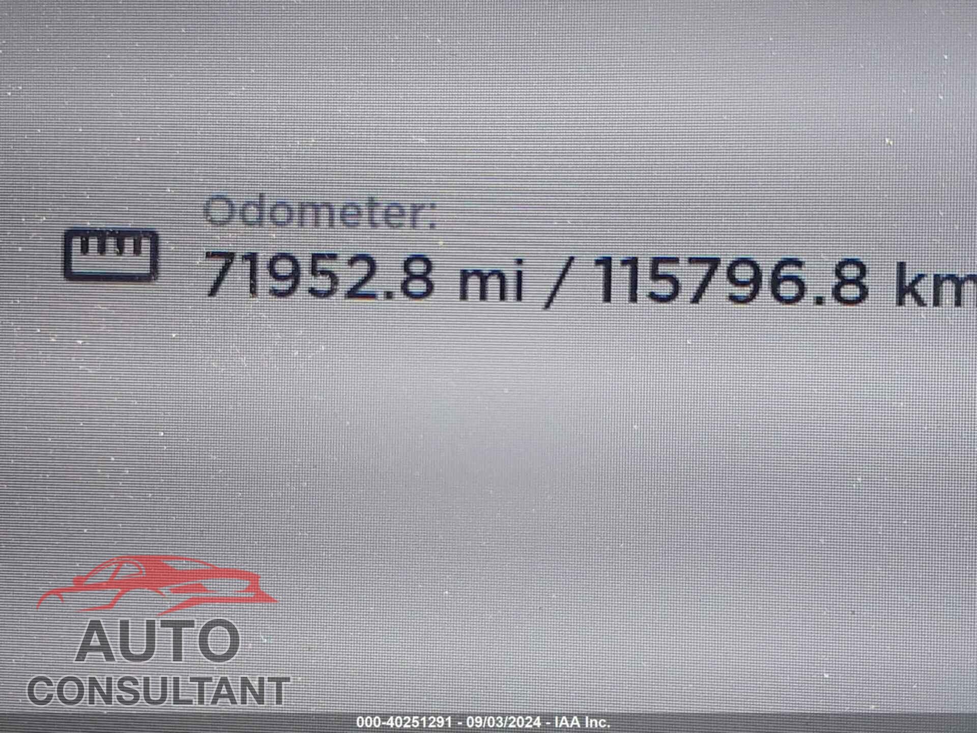 TESLA MODEL X 2018 - 5YJXCDE22JF125723